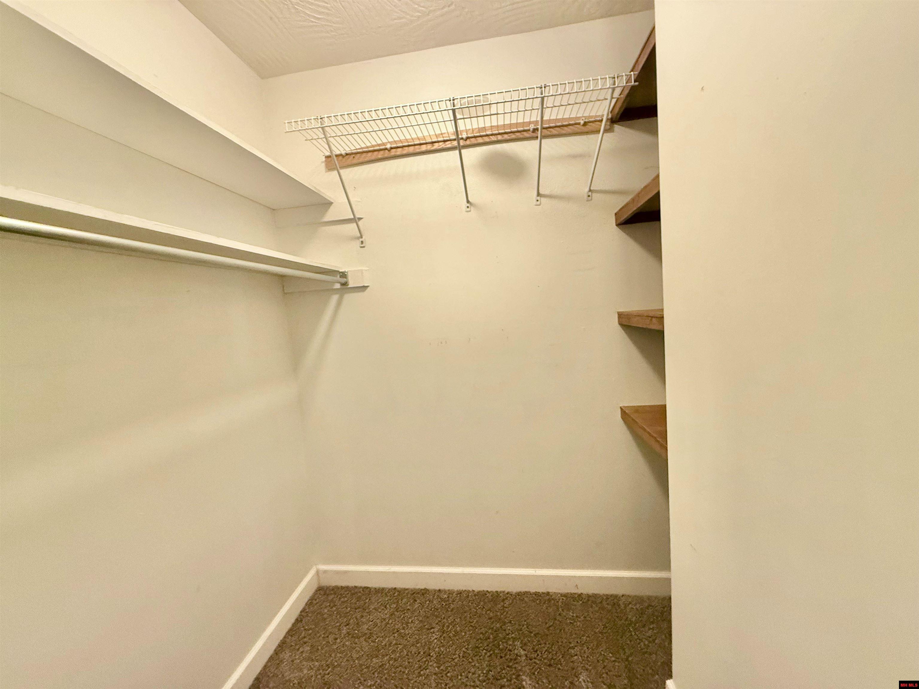 1705 LONOKE AVENUE Mountain Home, AR 72653