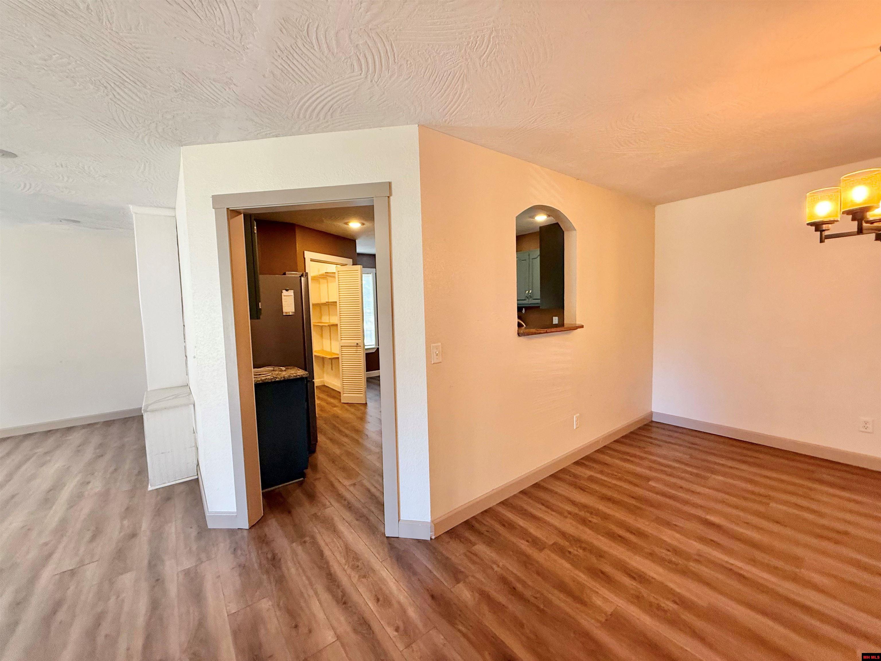 1705 LONOKE AVENUE Mountain Home, AR 72653