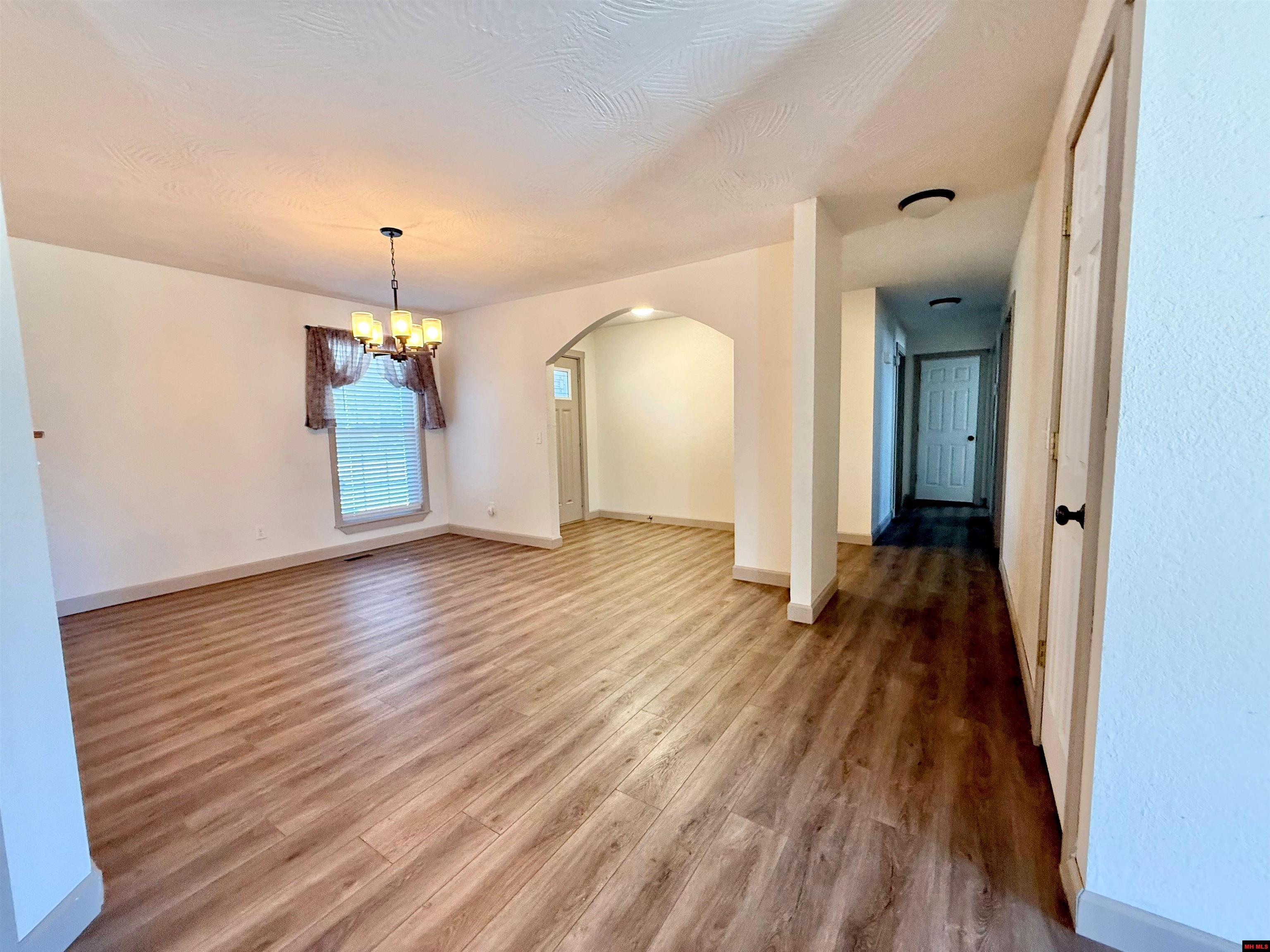 1705 LONOKE AVENUE Mountain Home, AR 72653