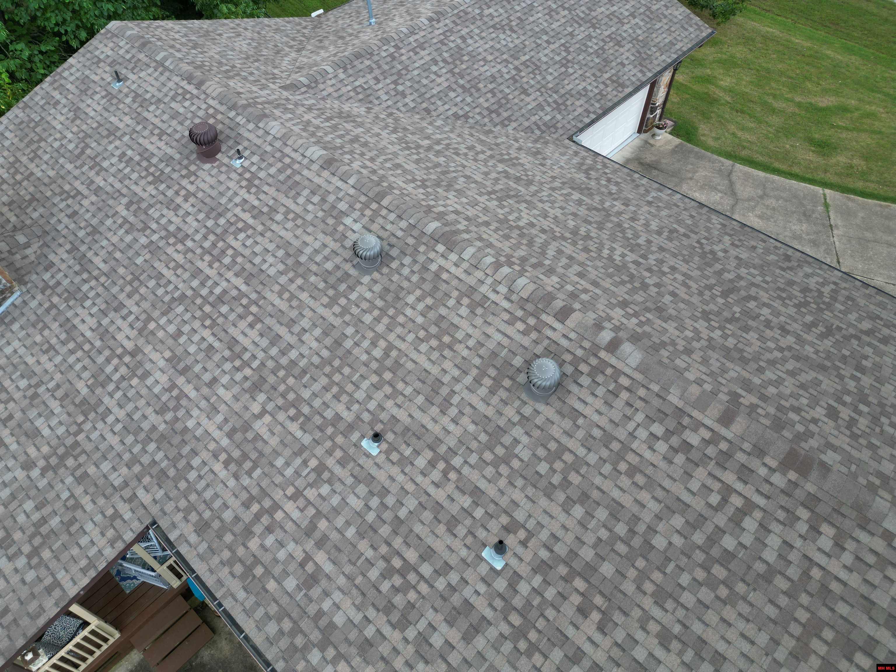 1705 LONOKE AVENUE Mountain Home, AR 72653