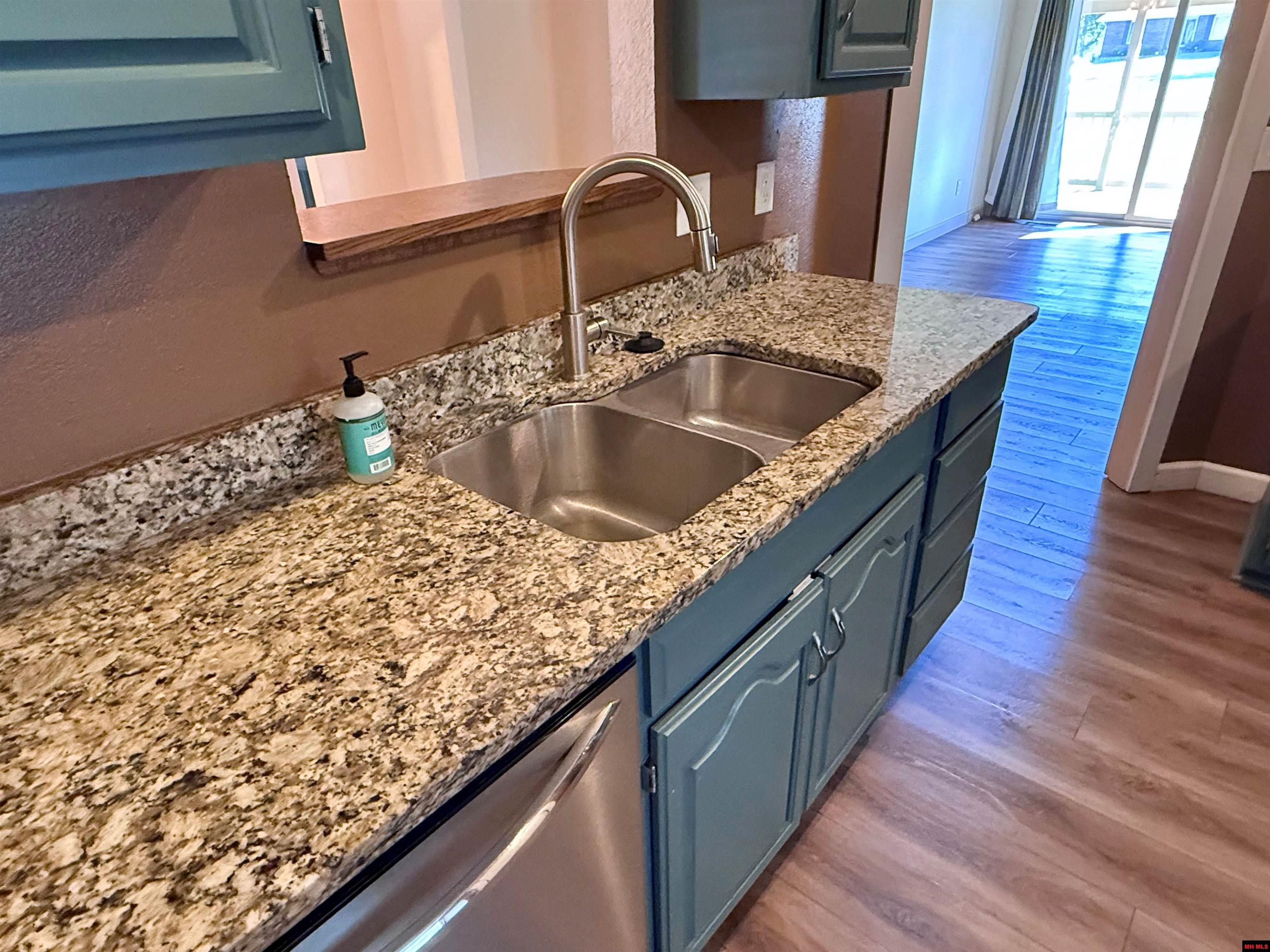 1705 LONOKE AVENUE Mountain Home, AR 72653