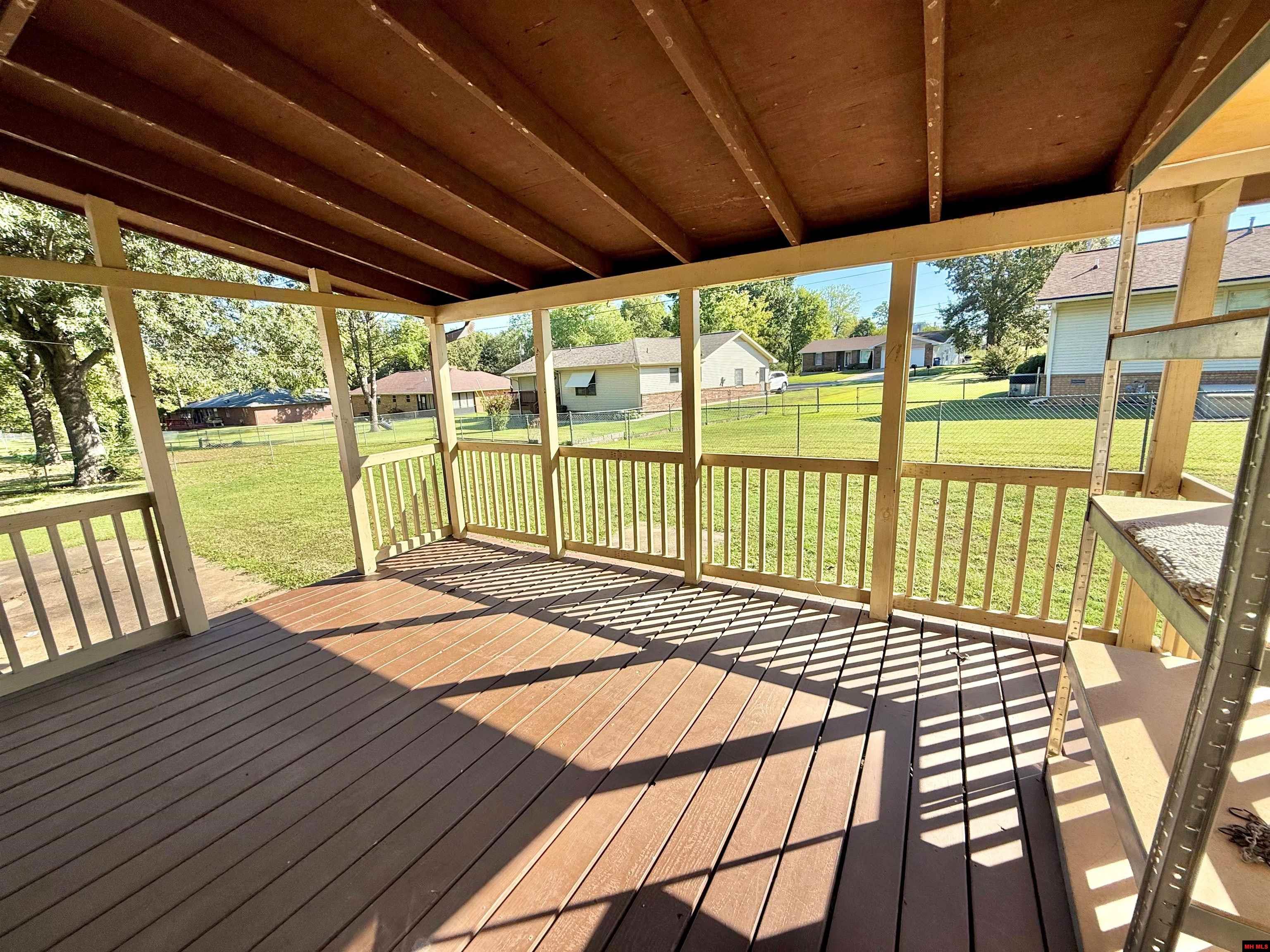 1705 LONOKE AVENUE Mountain Home, AR 72653