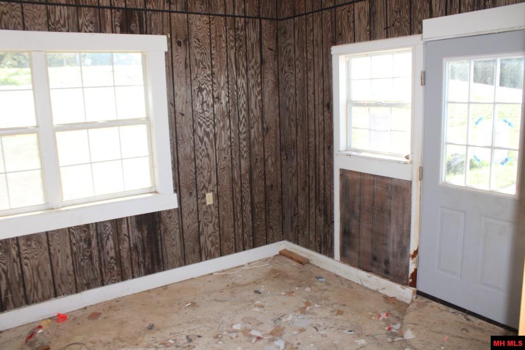 1000 BROADWAY Yellville, AR