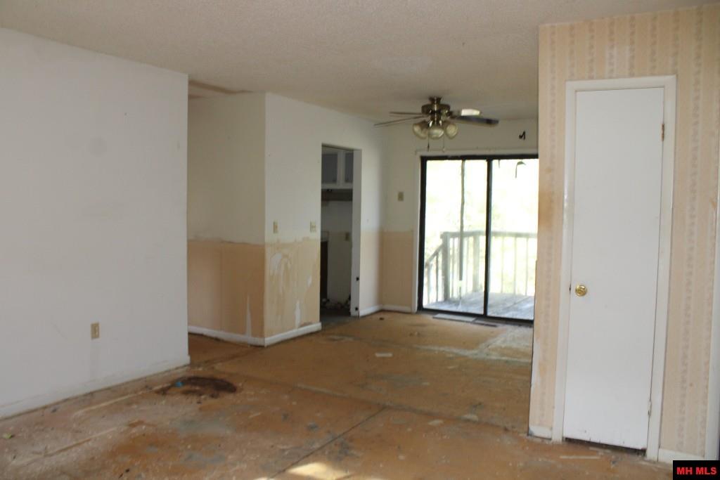 1000 BROADWAY Yellville, AR