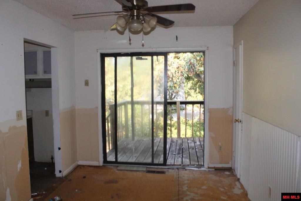 1000 BROADWAY Yellville, AR