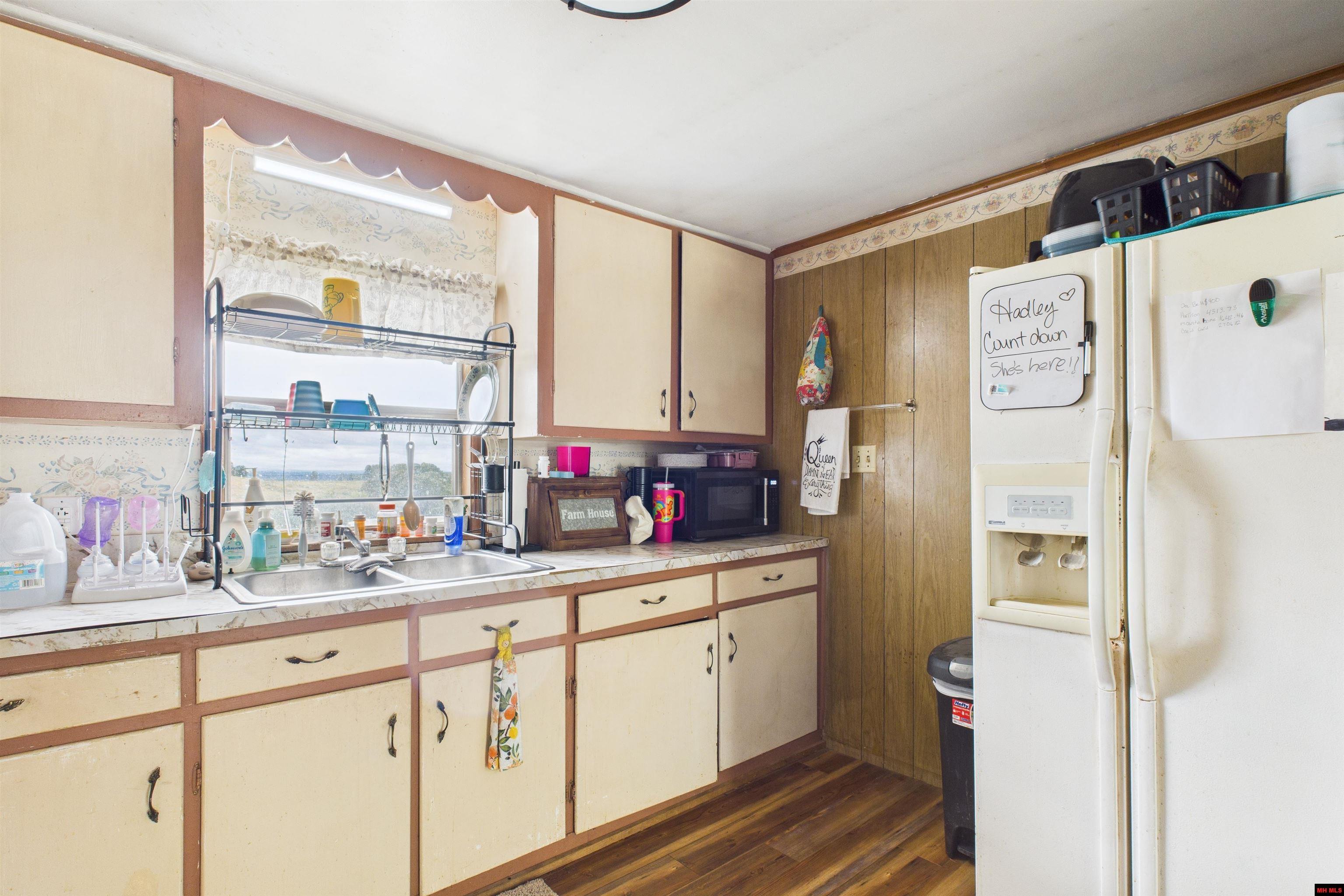 12597 W HWY 62 Harrison, AR