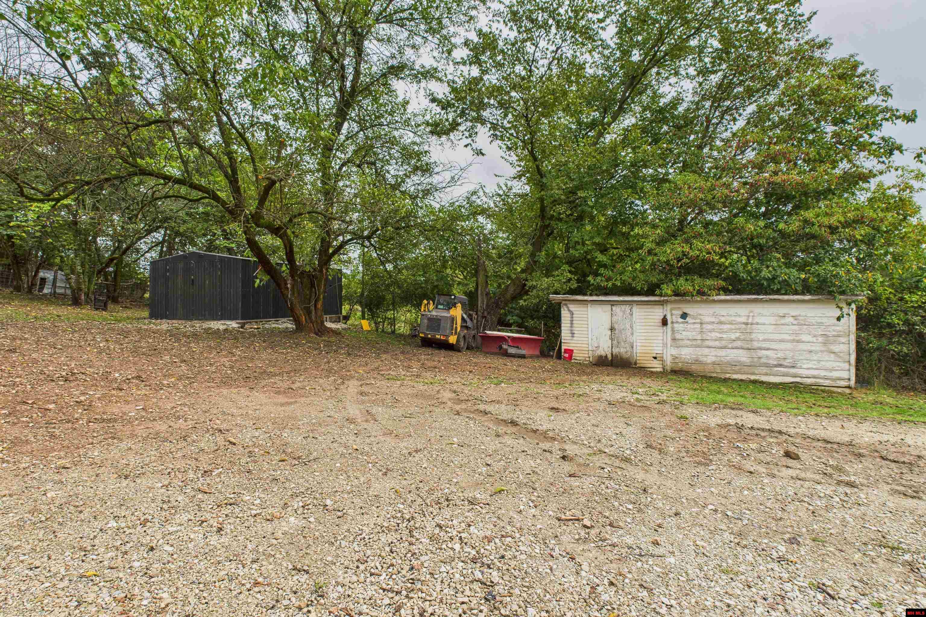 12597 W HWY 62 Harrison, AR