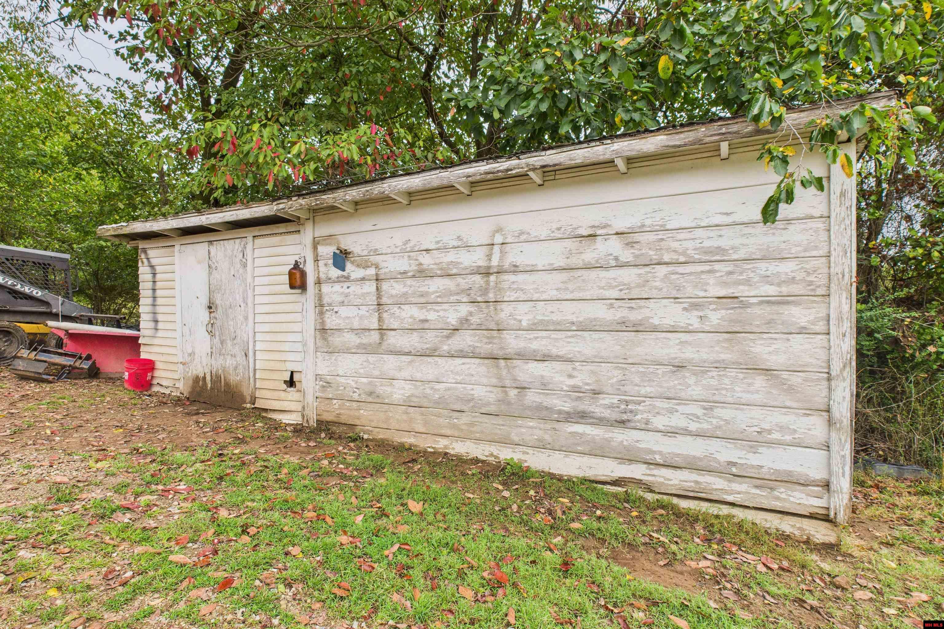 12597 W HWY 62 Harrison, AR