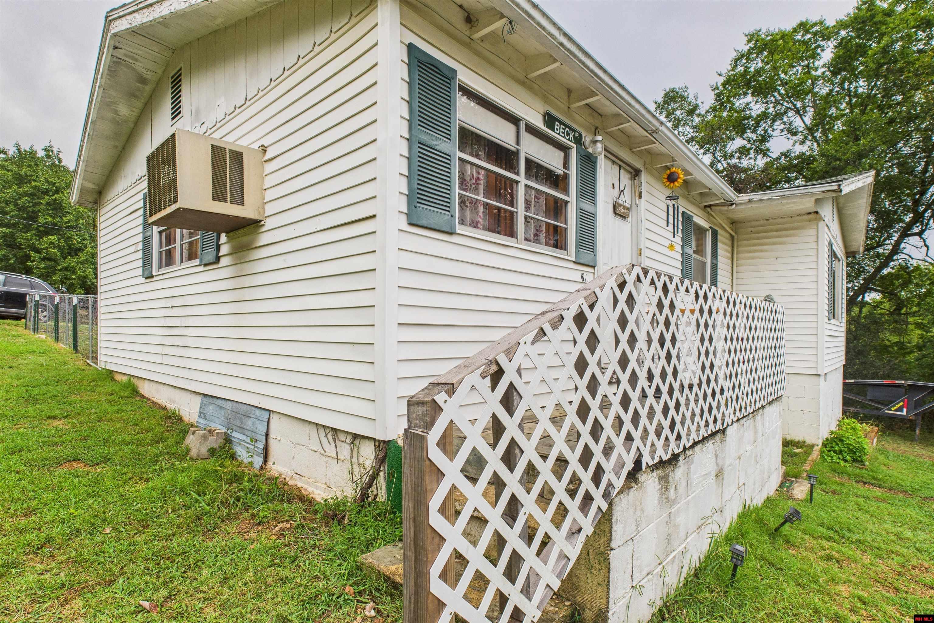 12597 W HWY 62 Harrison, AR