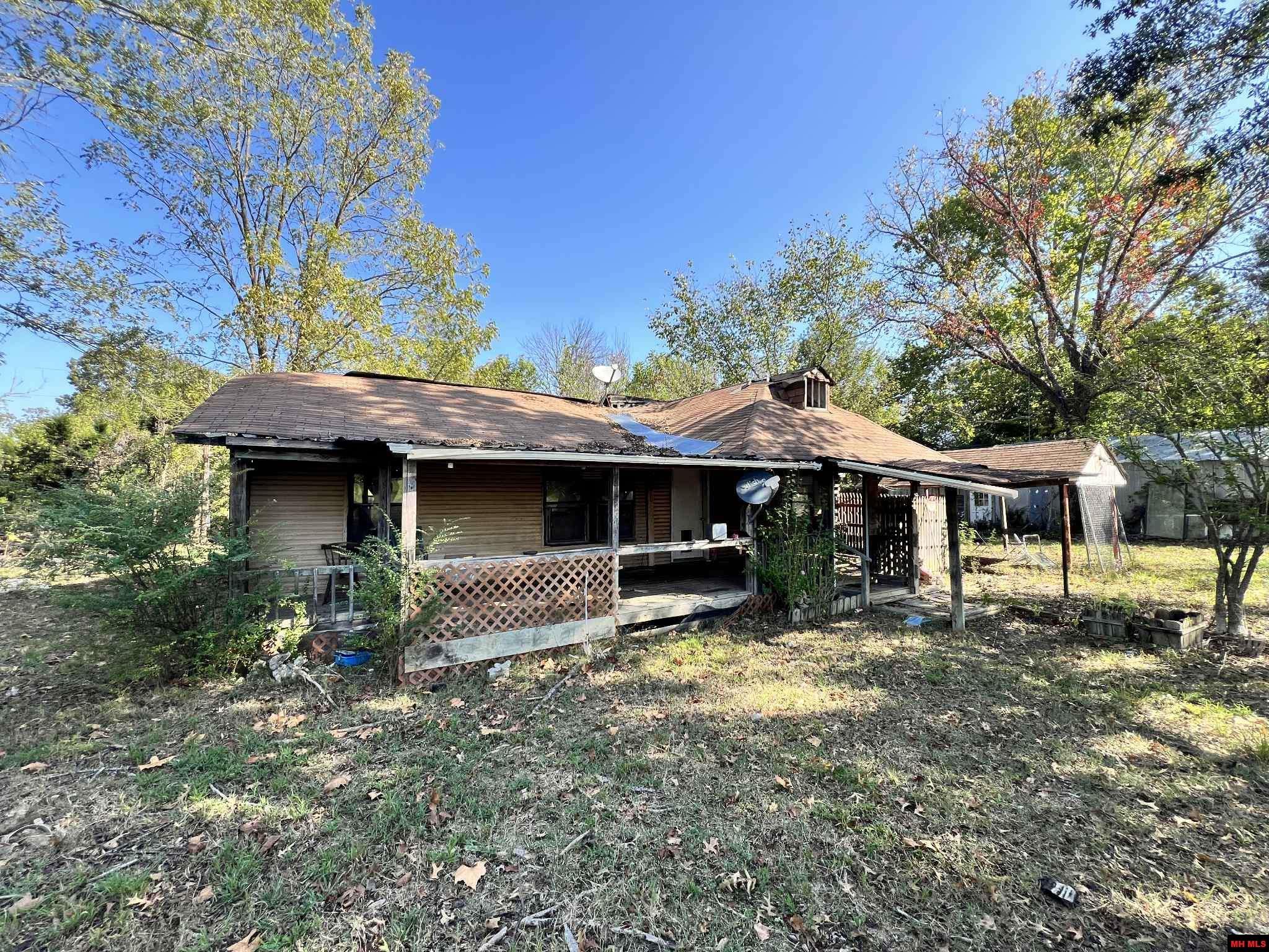 2435 CR 25 Mountain Home, AR