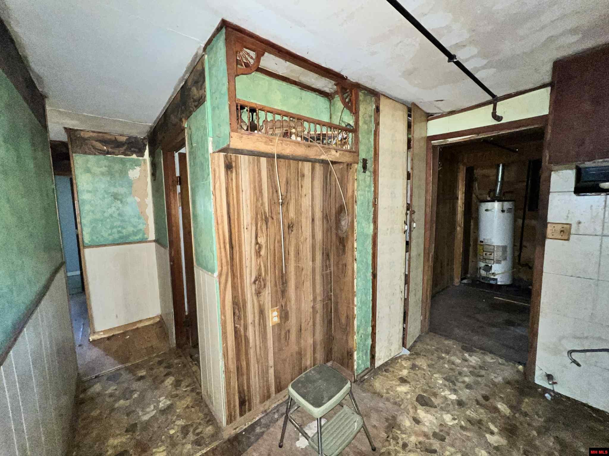 2435 CR 25 Mountain Home, AR