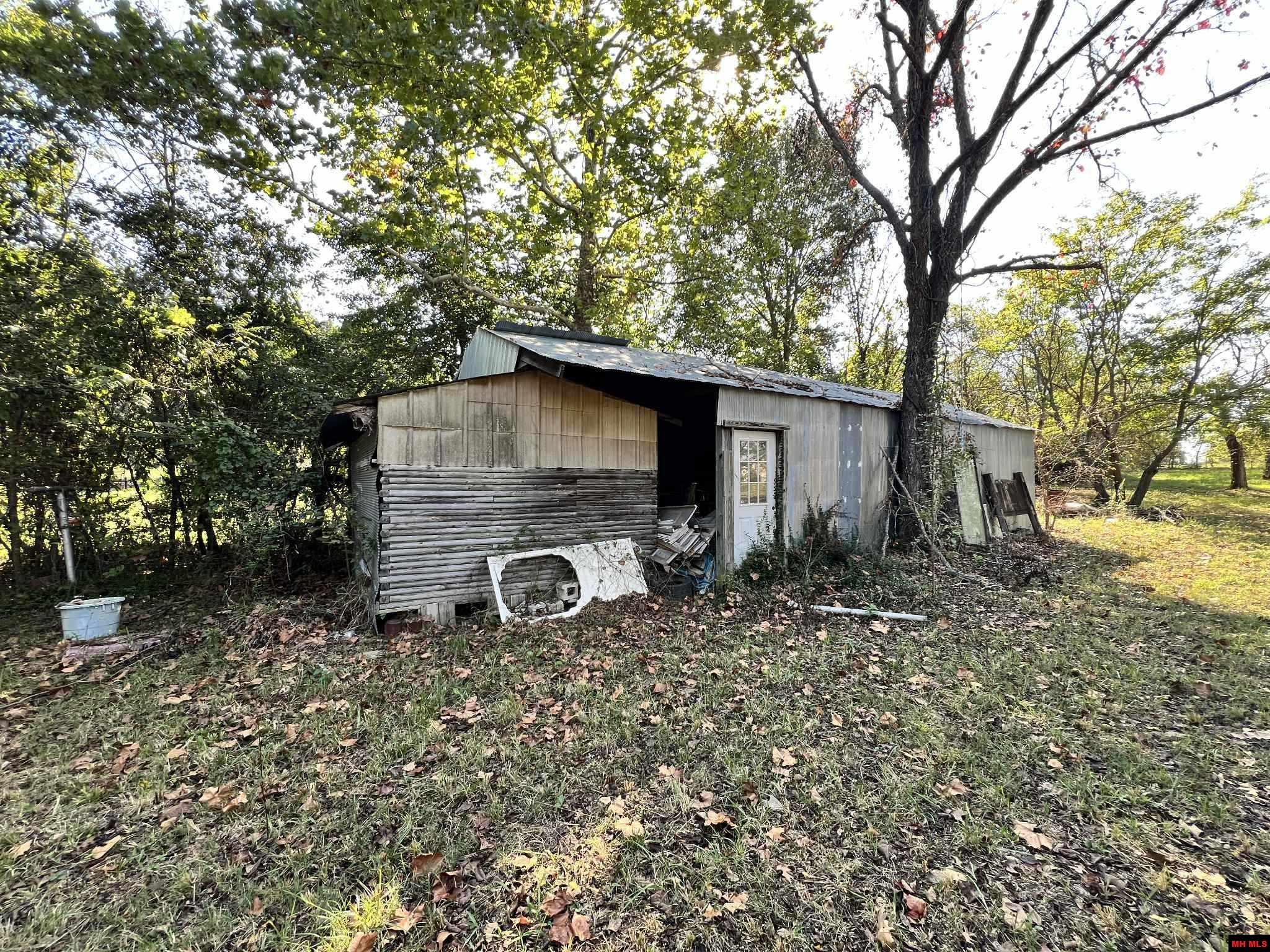 2435 CR 25 Mountain Home, AR