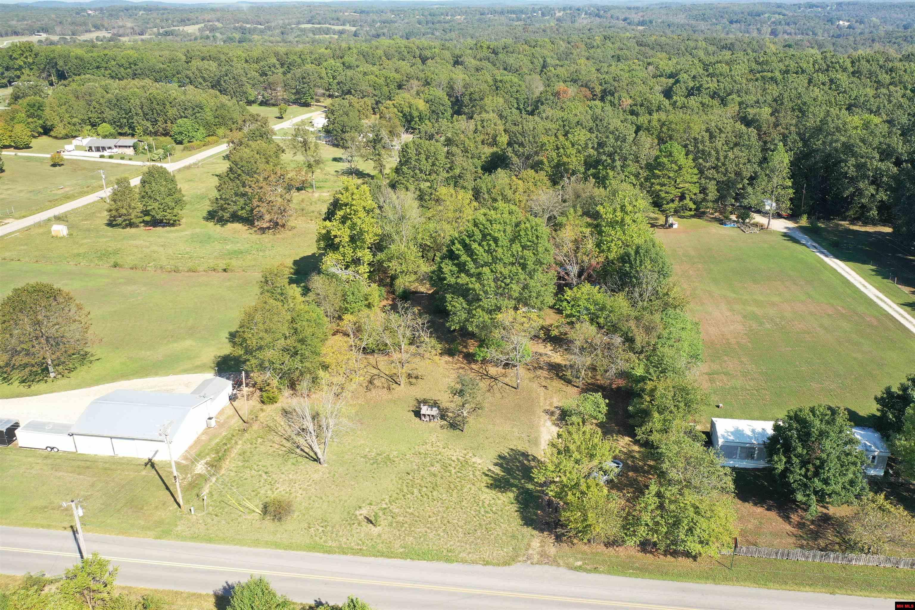 2435 CR 25 Mountain Home, AR