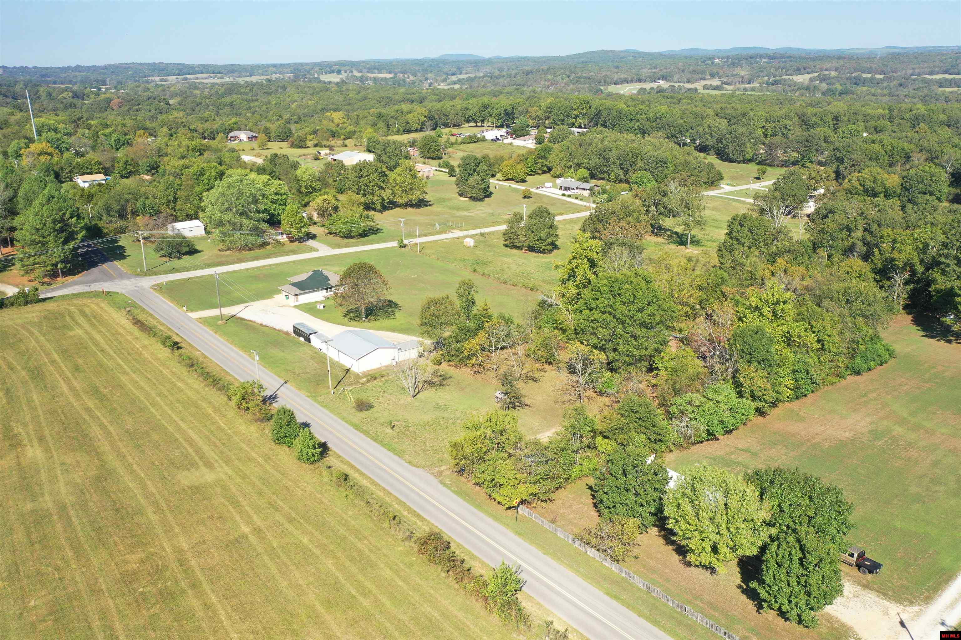 2435 CR 25 Mountain Home, AR