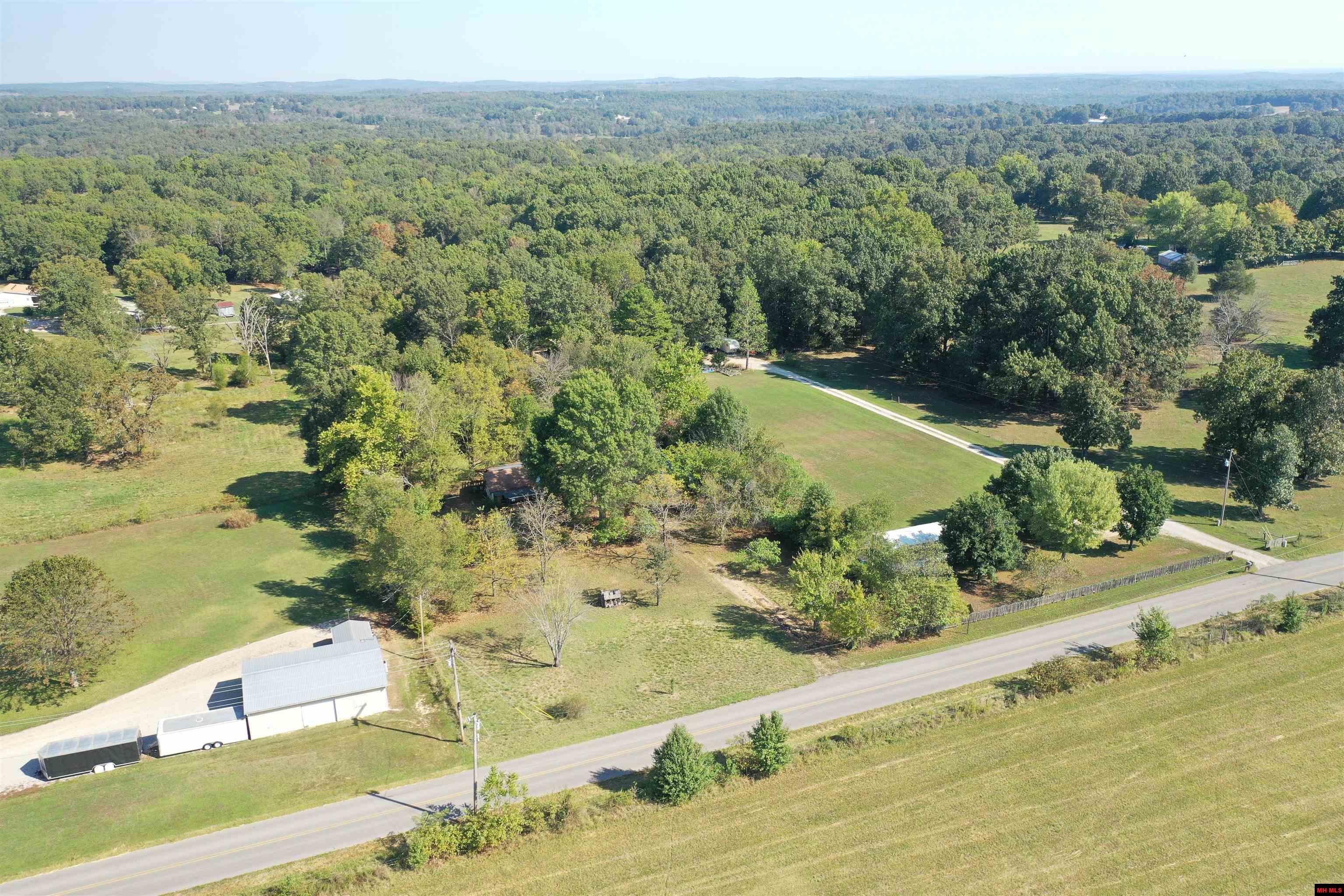 2435 CR 25 Mountain Home, AR
