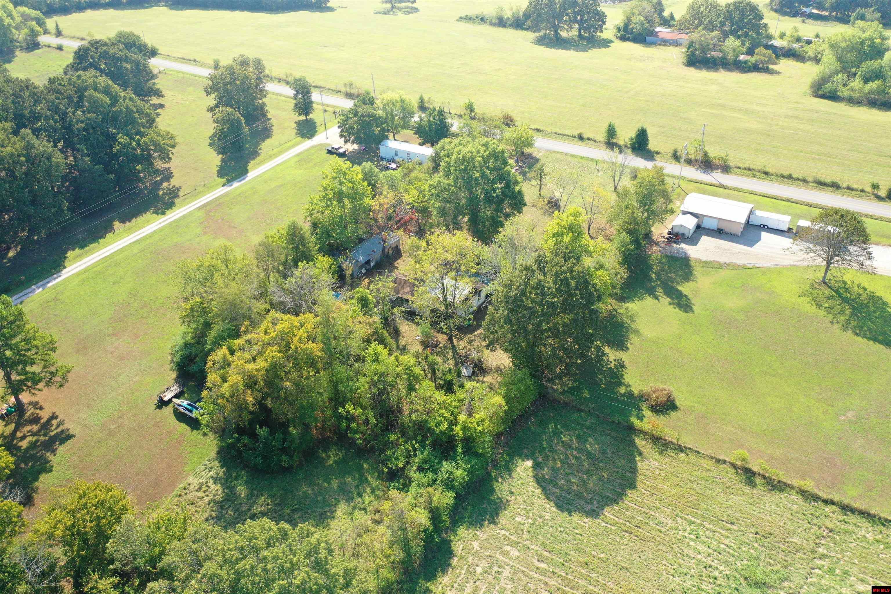 2435 CR 25 Mountain Home, AR