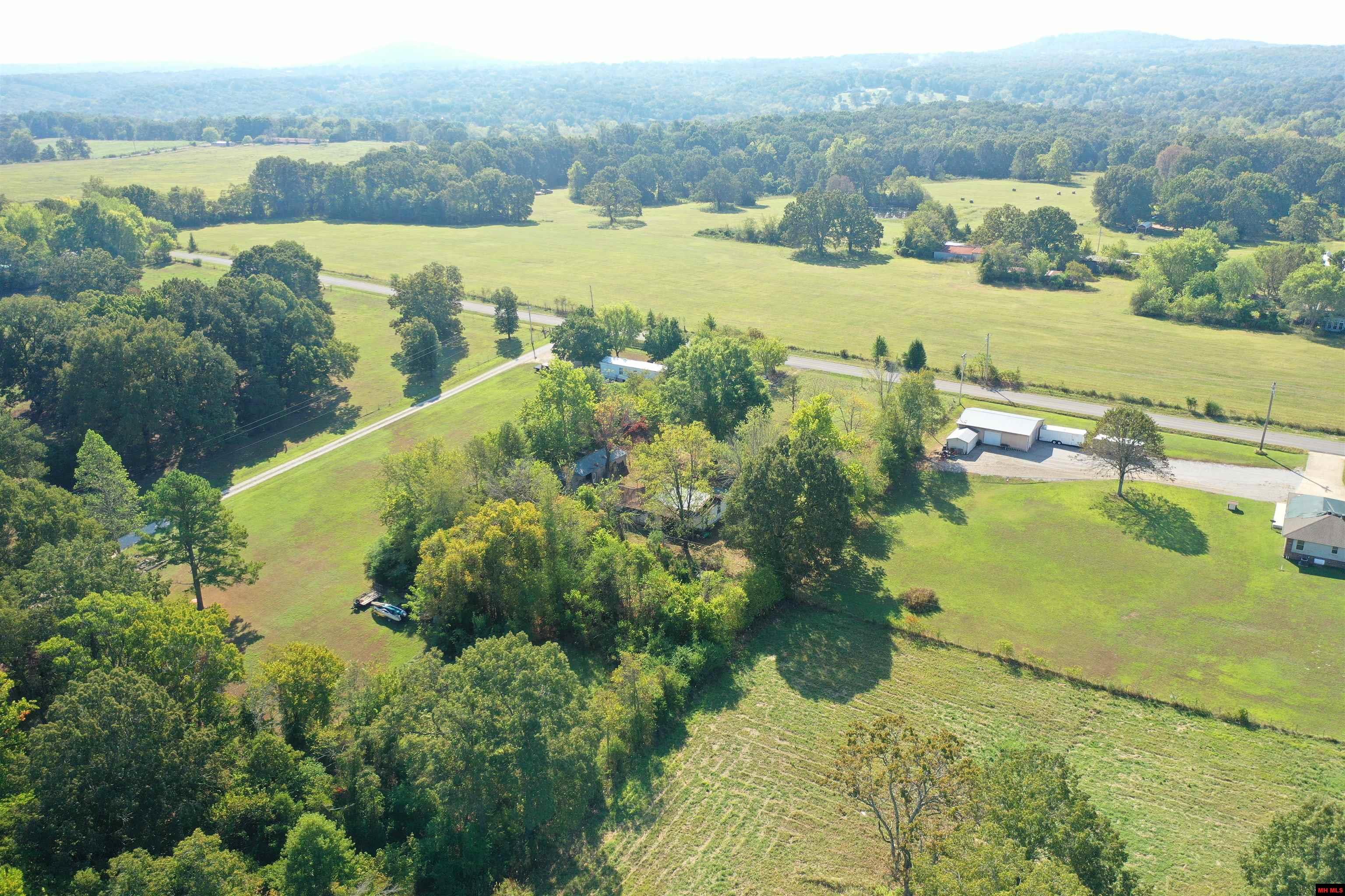 2435 CR 25 Mountain Home, AR