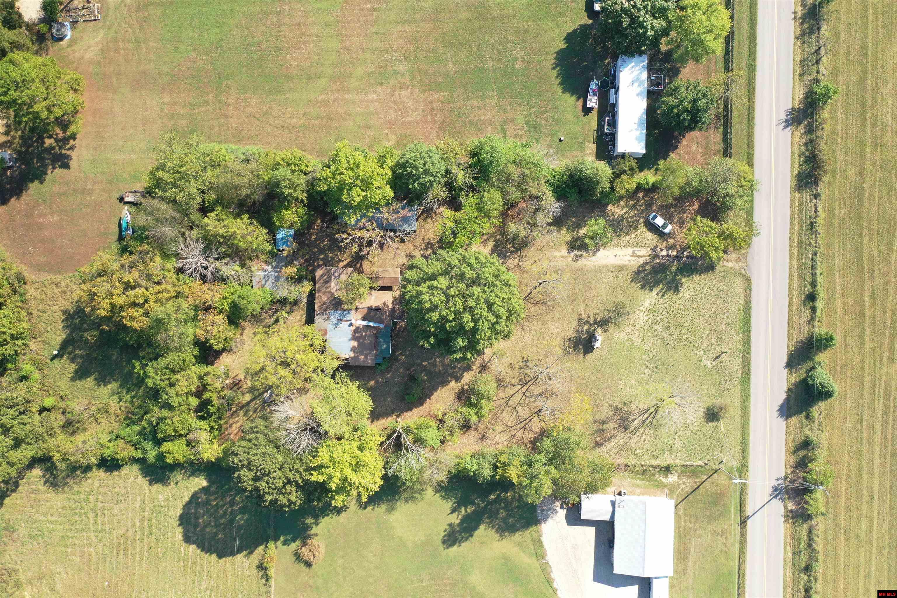 2435 CR 25 Mountain Home, AR