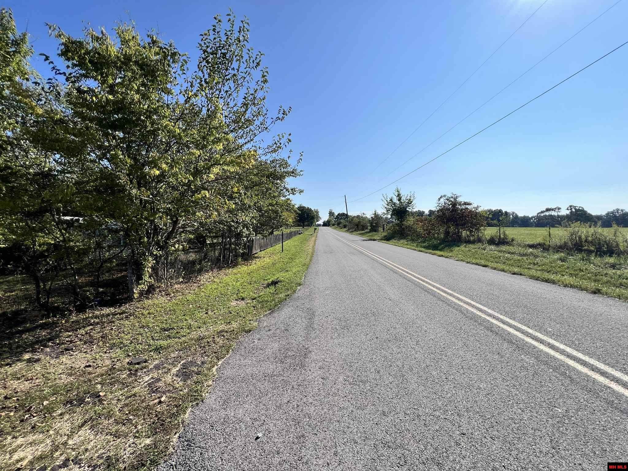 2435 CR 25 Mountain Home, AR