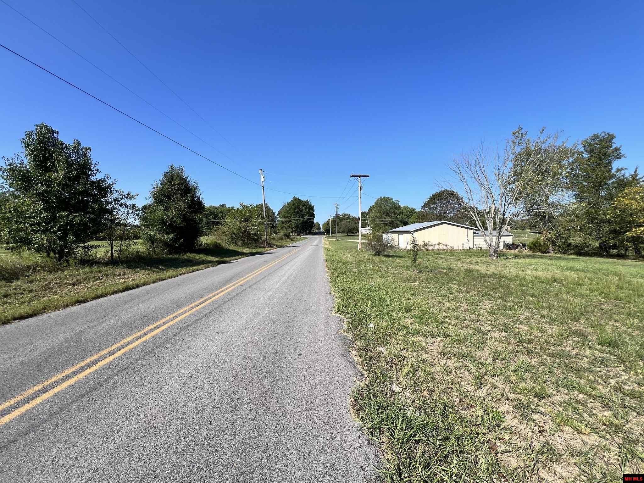 2435 CR 25 Mountain Home, AR