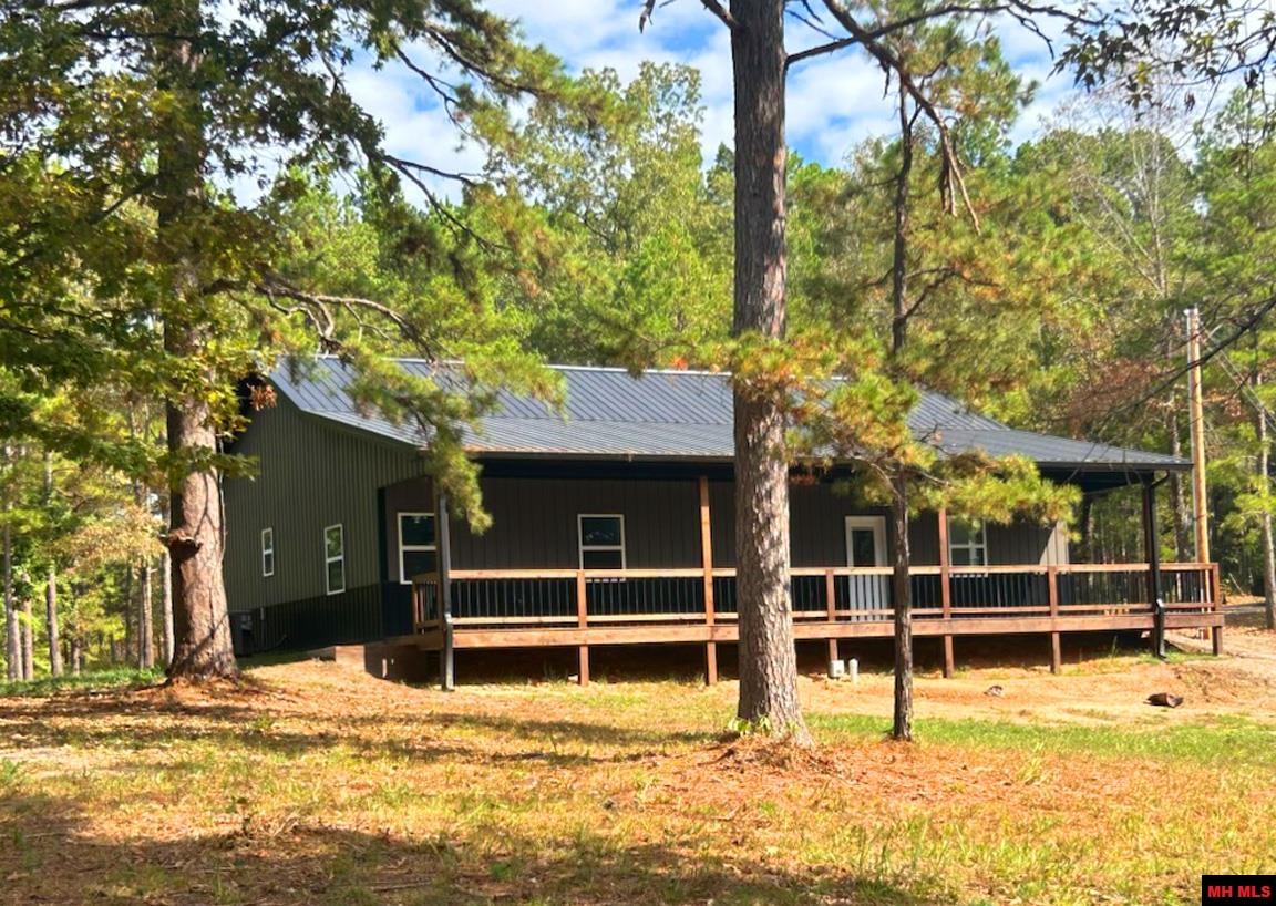 109 JONES STREET | Calico Rock, AR