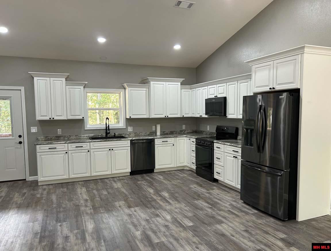 109 JONES STREET Calico Rock, AR