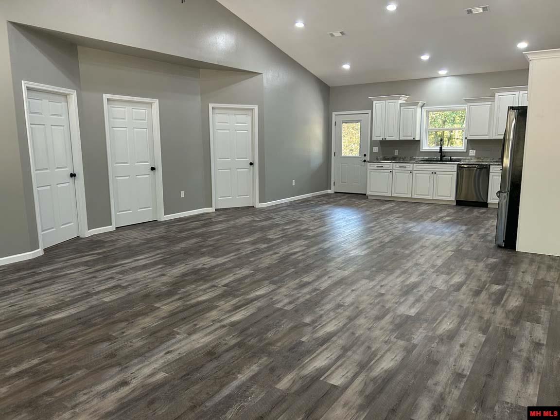 109 JONES STREET Calico Rock, AR