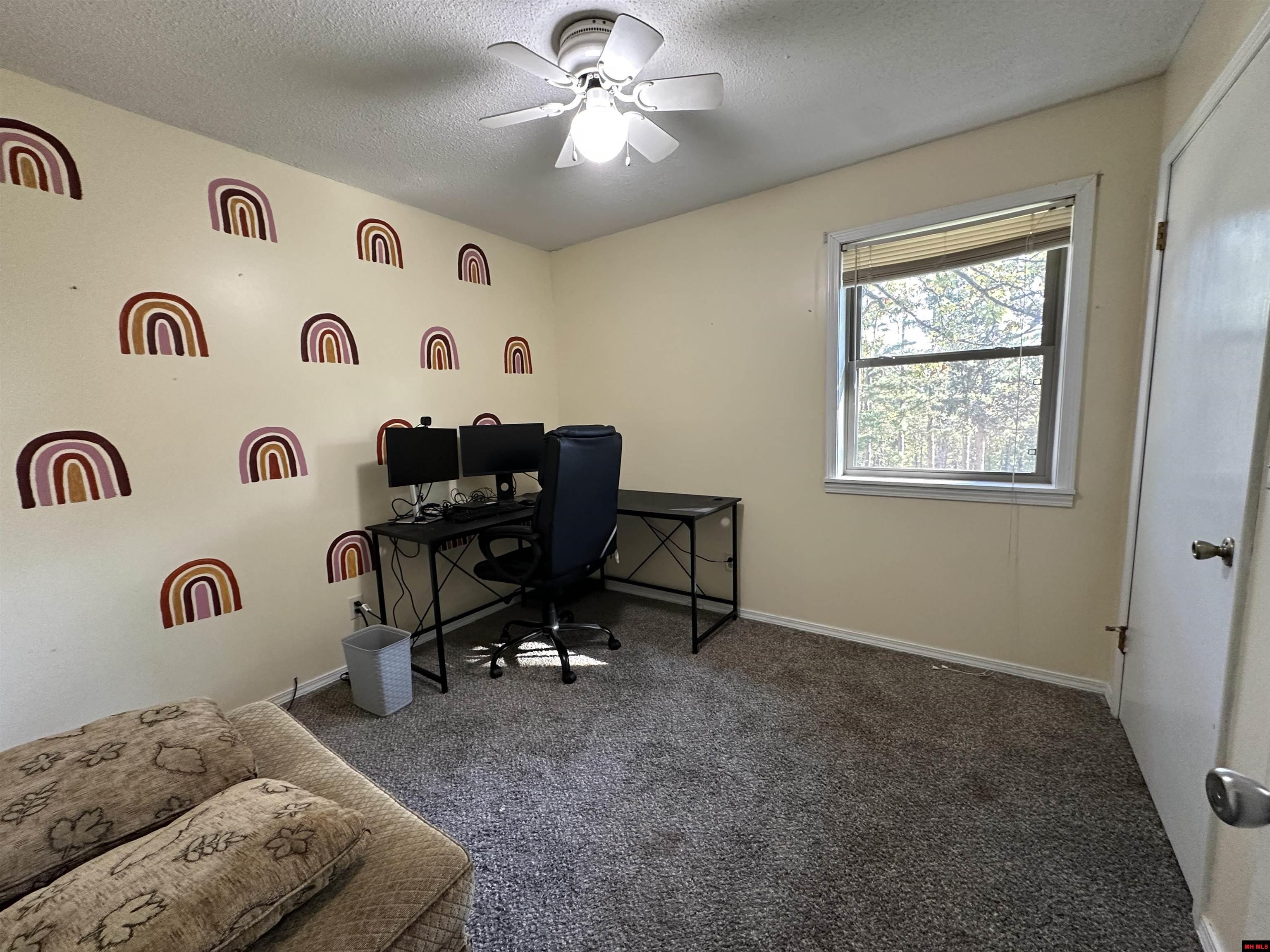 4822 CREEL ROAD Harrison, AR 72601