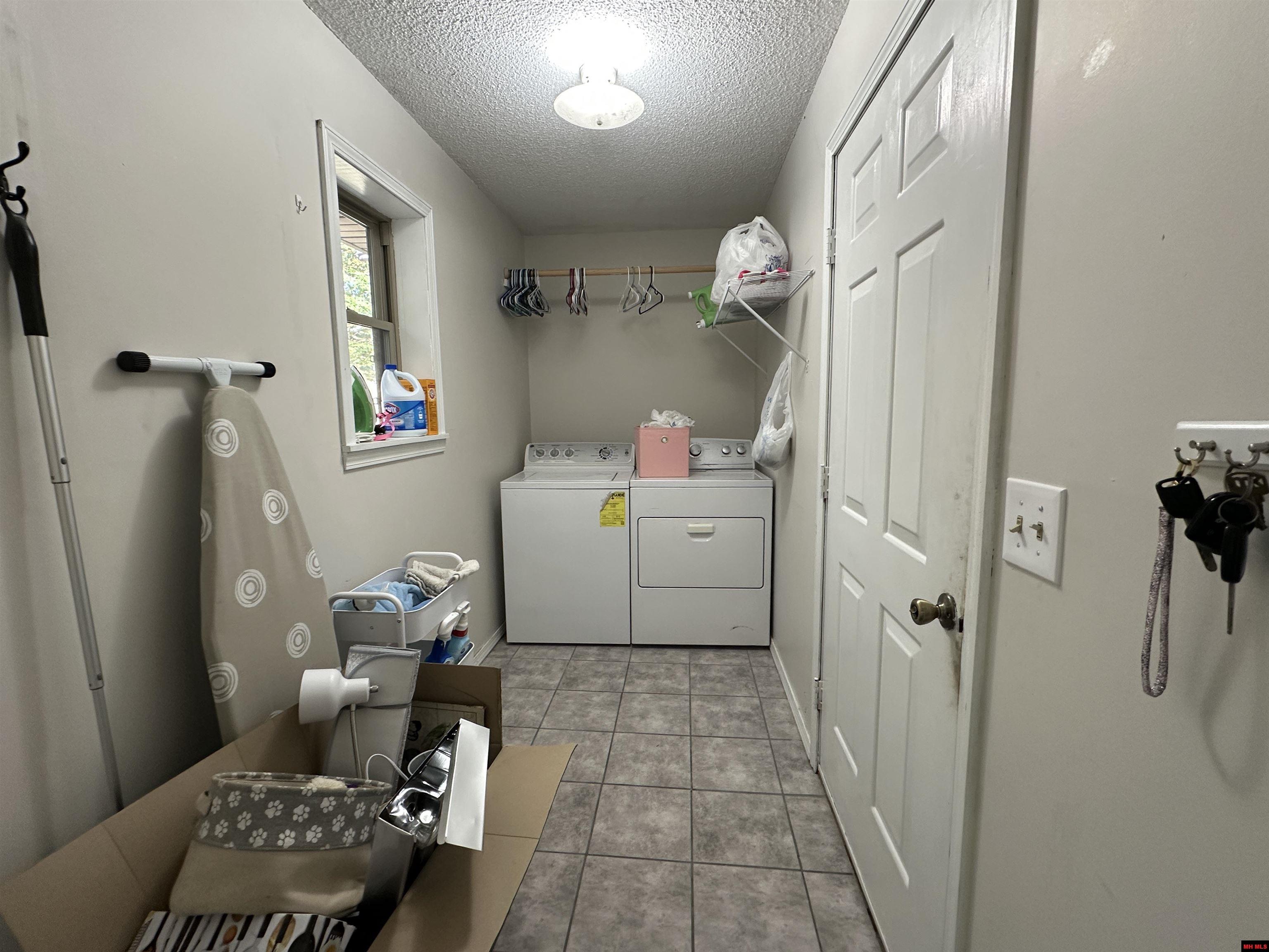 4822 CREEL ROAD Harrison, AR 72601