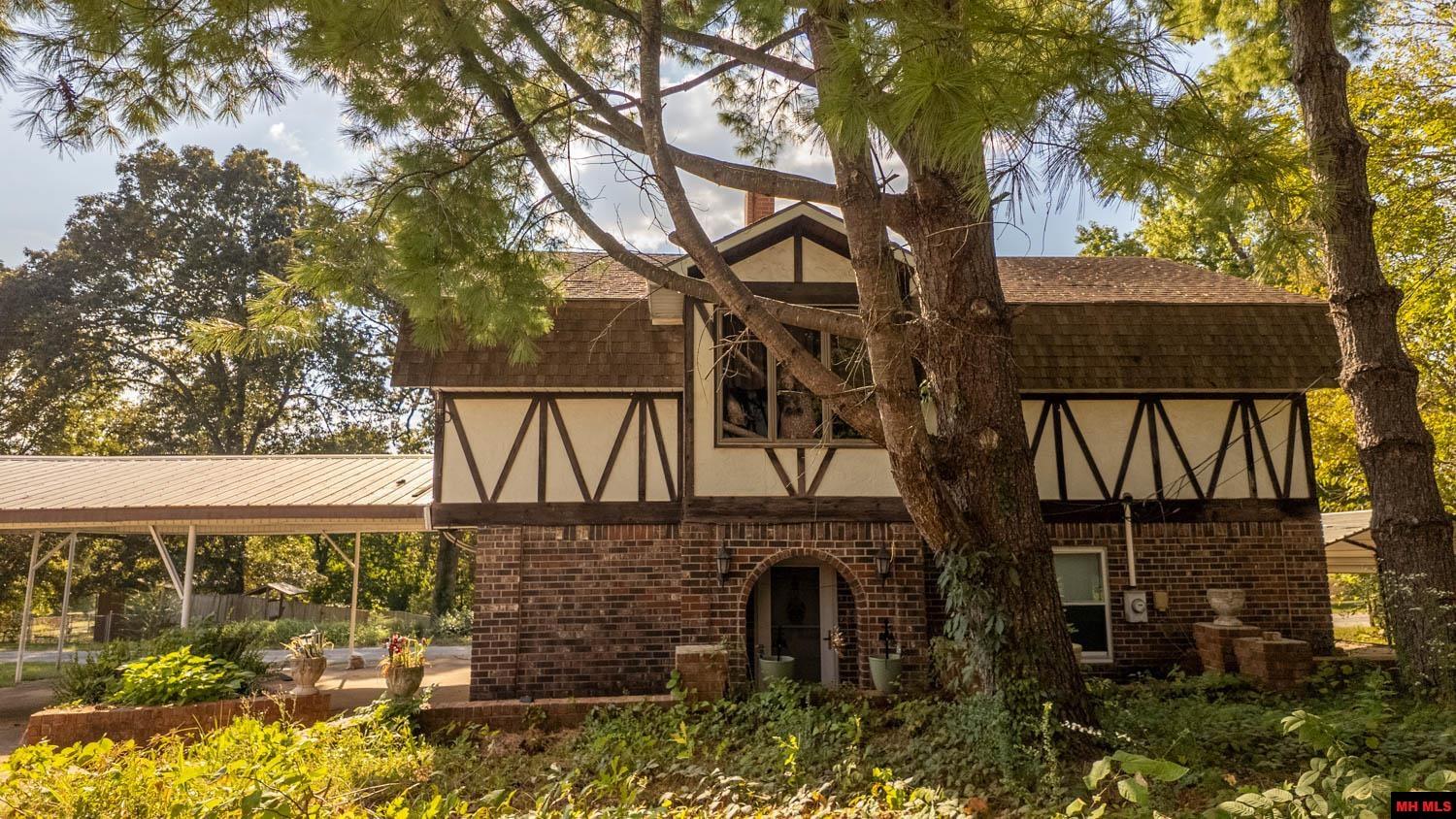 239031104900070 S 6TH STREET Thayer, MO