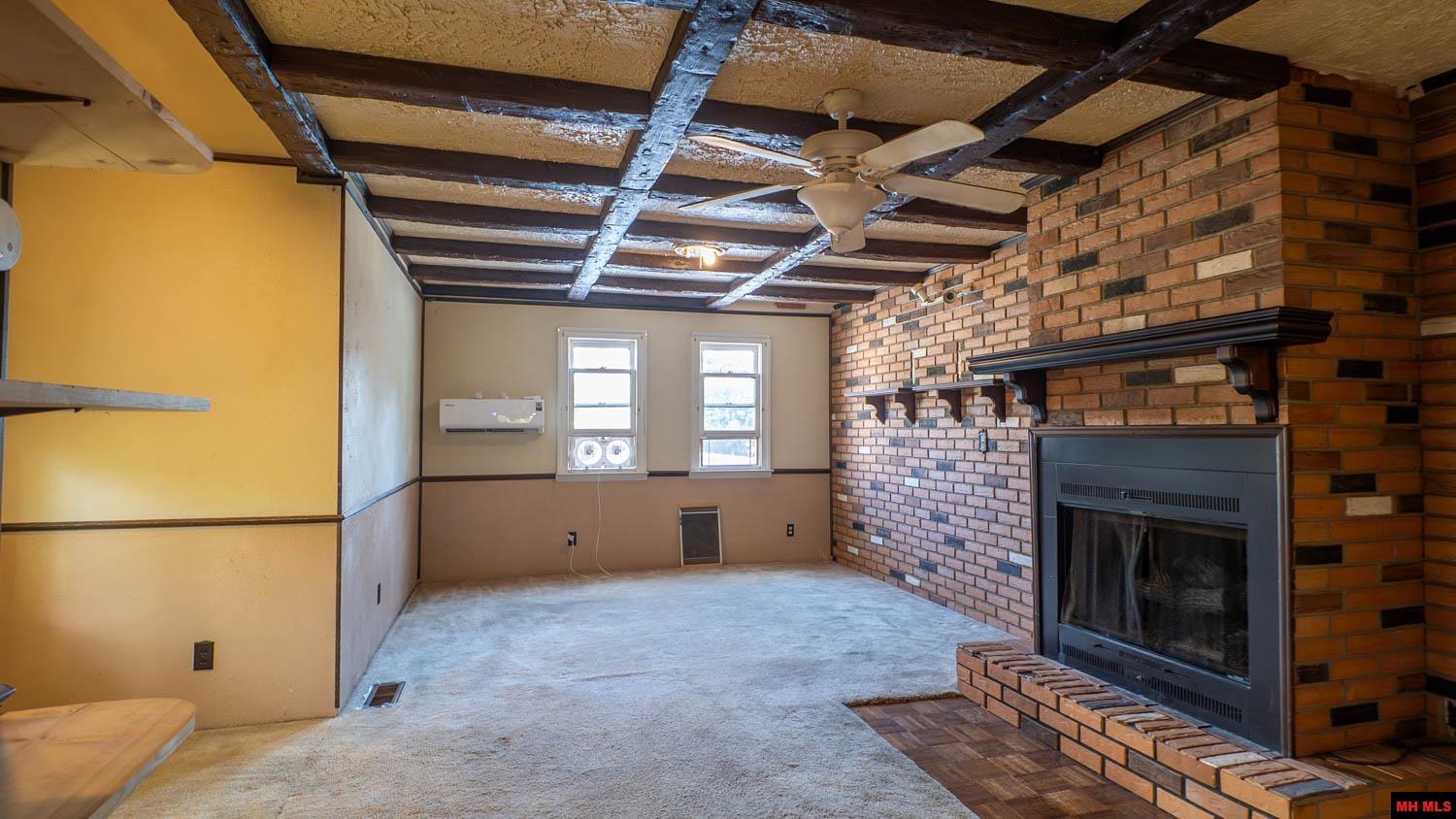 239031104900070 S 6TH STREET Thayer, MO