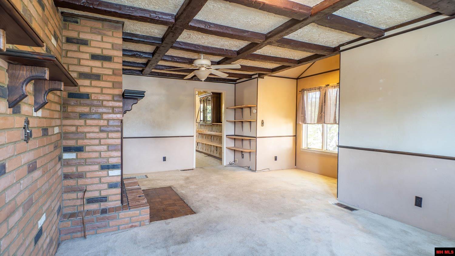 239031104900070 S 6TH STREET Thayer, MO