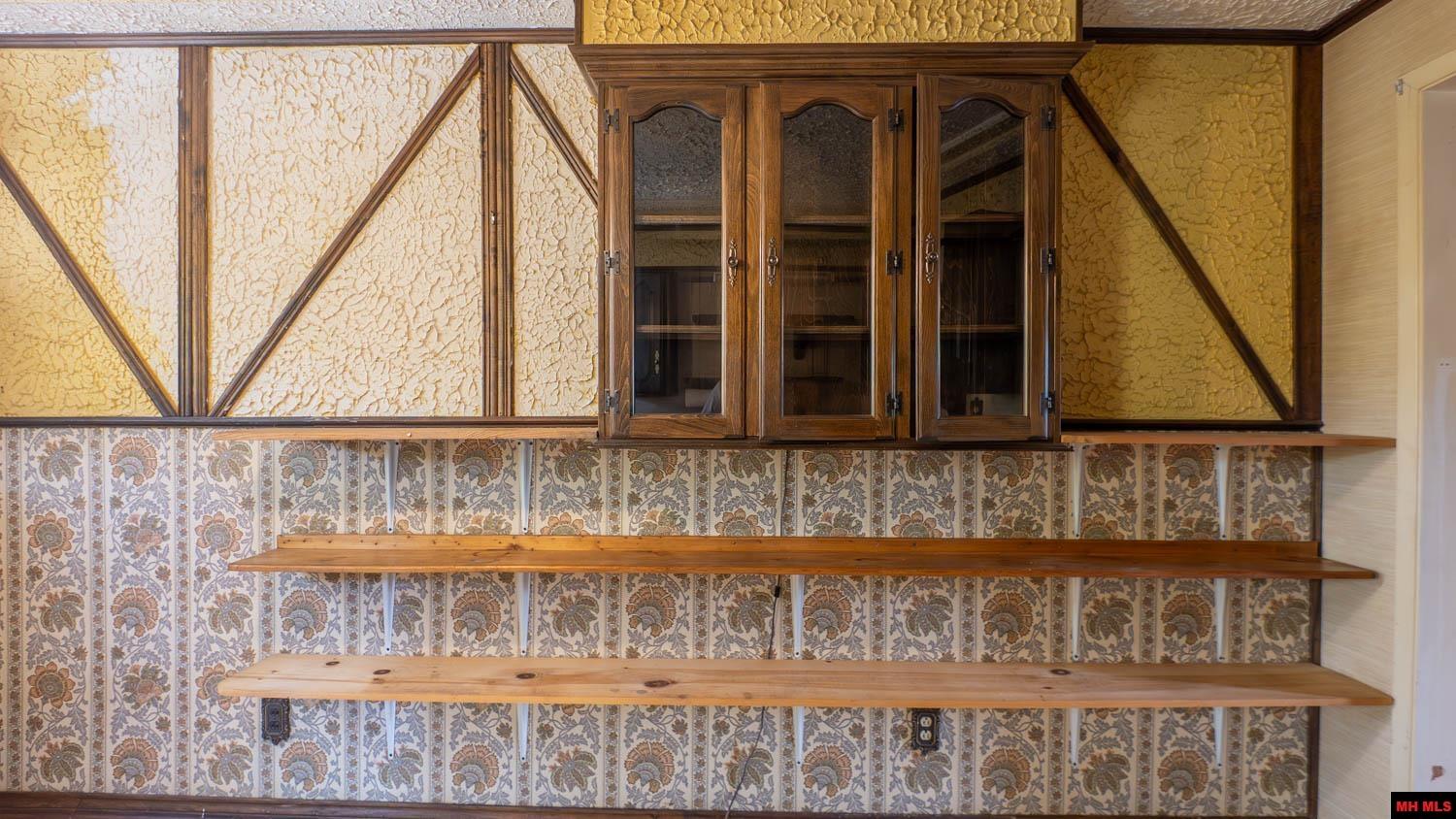 239031104900070 S 6TH STREET Thayer, MO