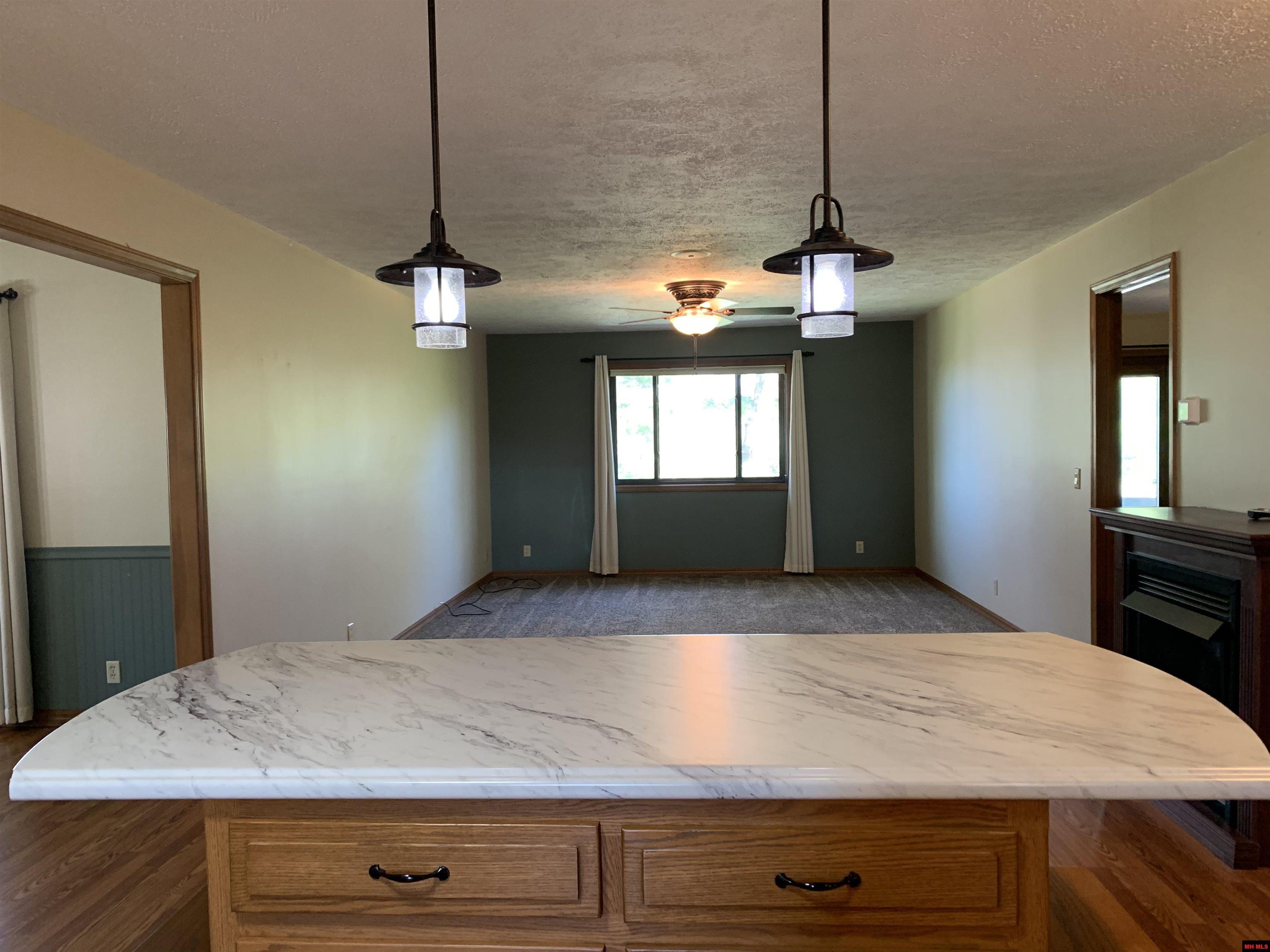 353 HIGH RIDGE CIRCLE Midway, AR 72651