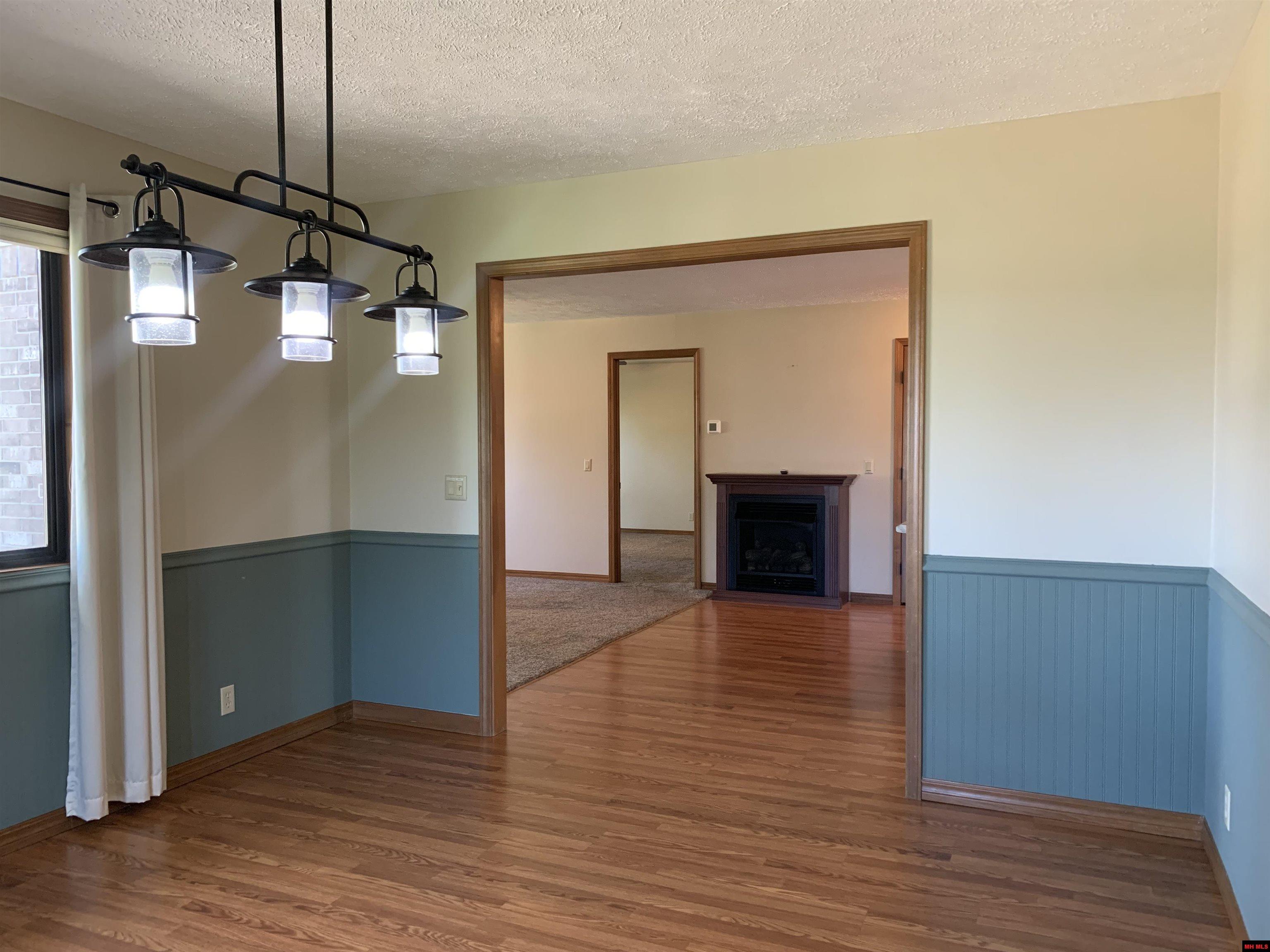 353 HIGH RIDGE CIRCLE Midway, AR 72651