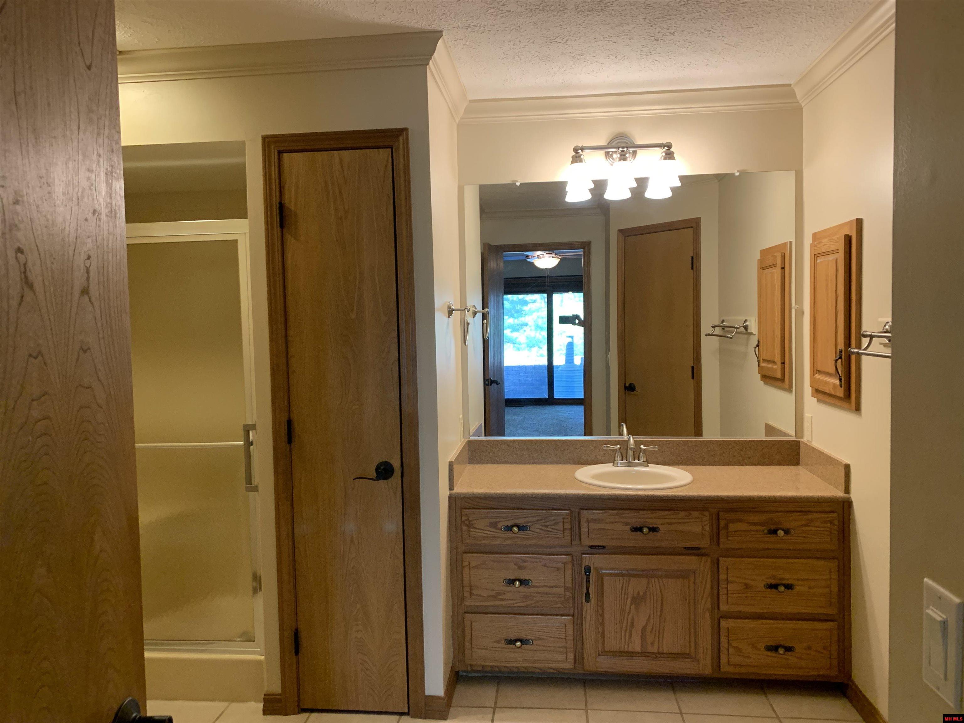 353 HIGH RIDGE CIRCLE Midway, AR 72651