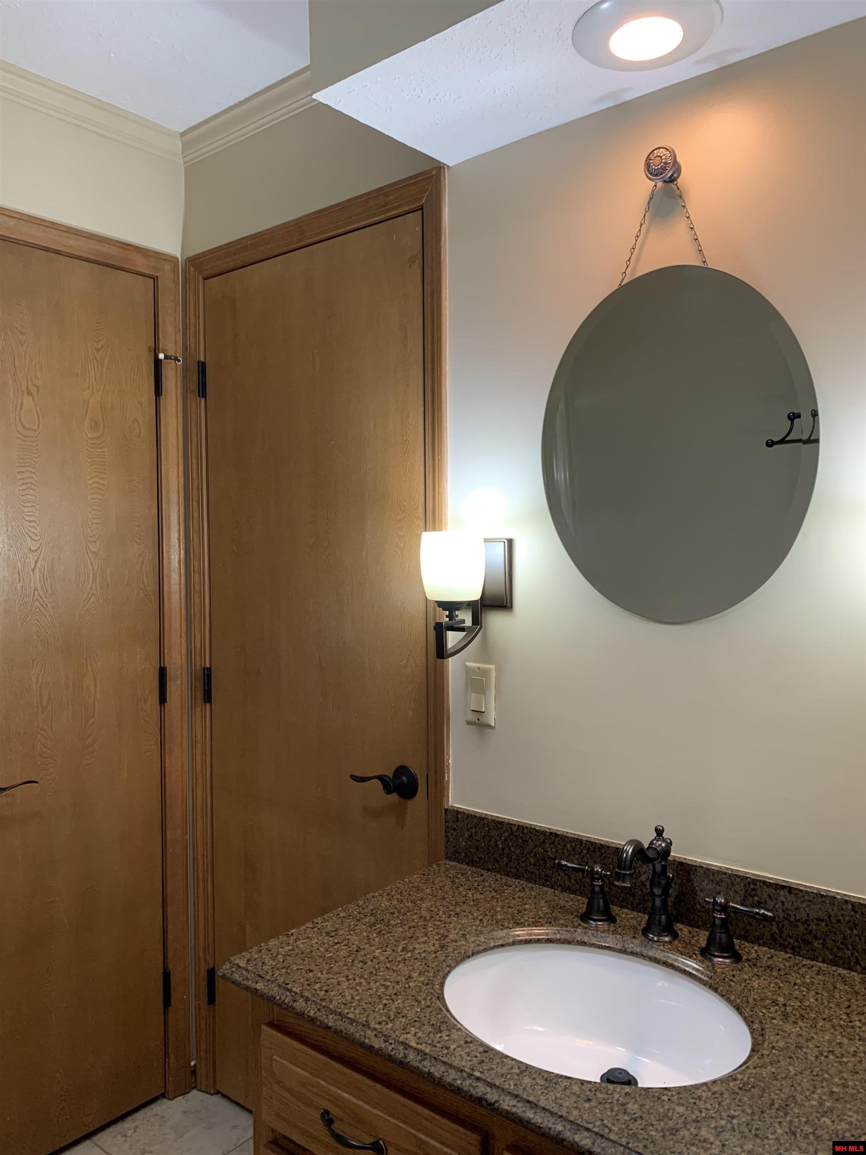 353 HIGH RIDGE CIRCLE Midway, AR 72651