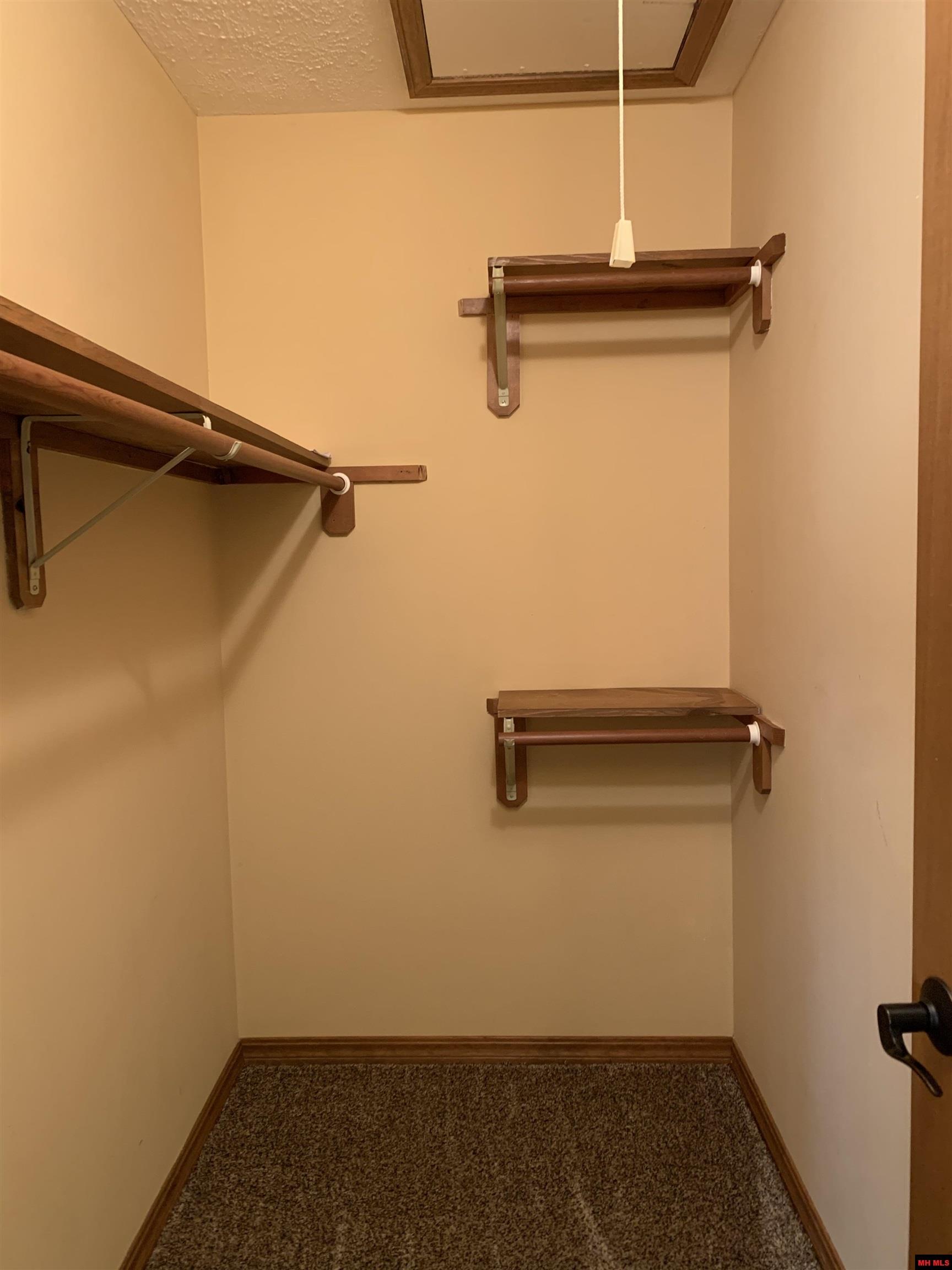 353 HIGH RIDGE CIRCLE Midway, AR 72651