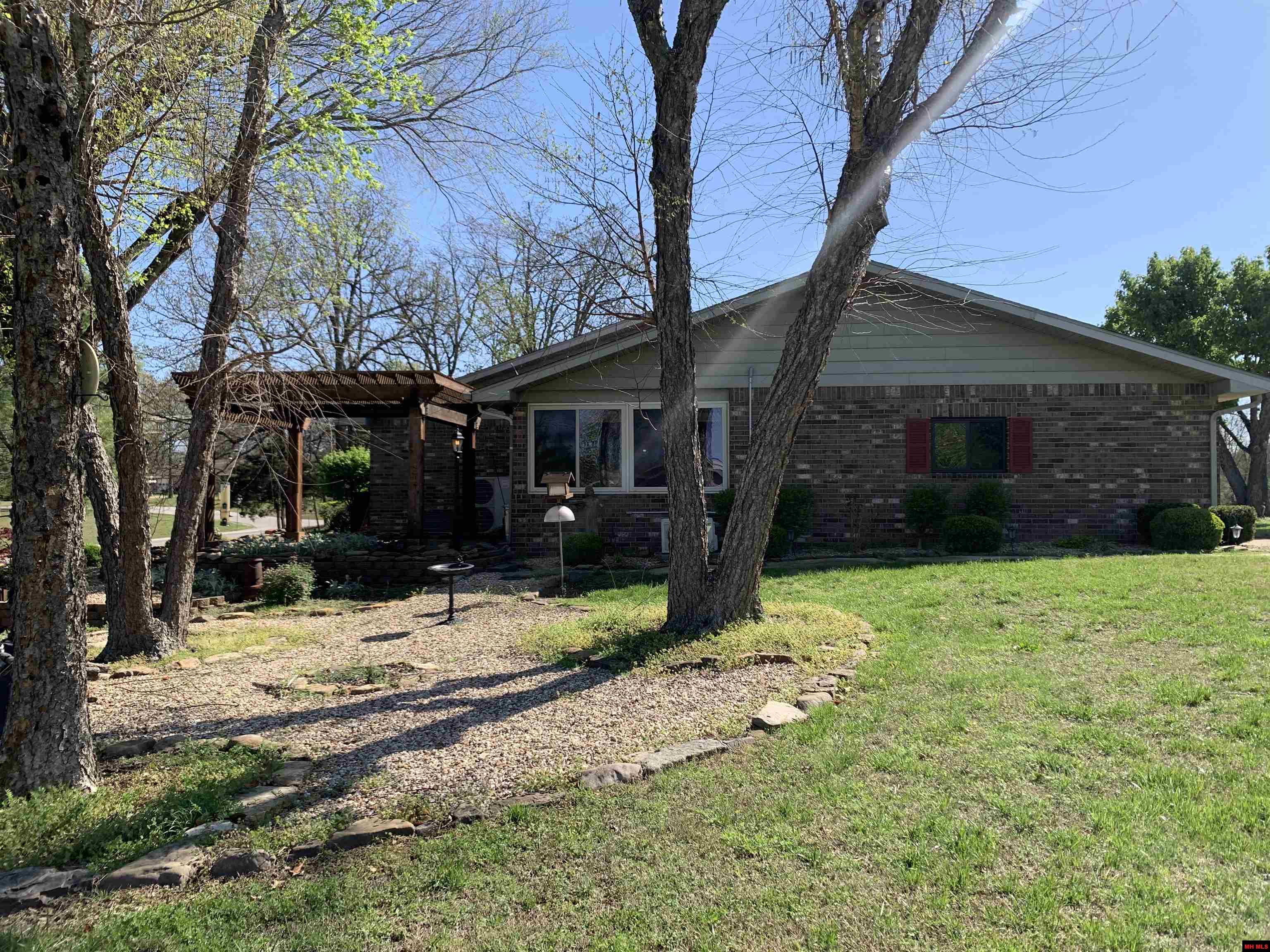 353 HIGH RIDGE CIRCLE Midway, AR 72651