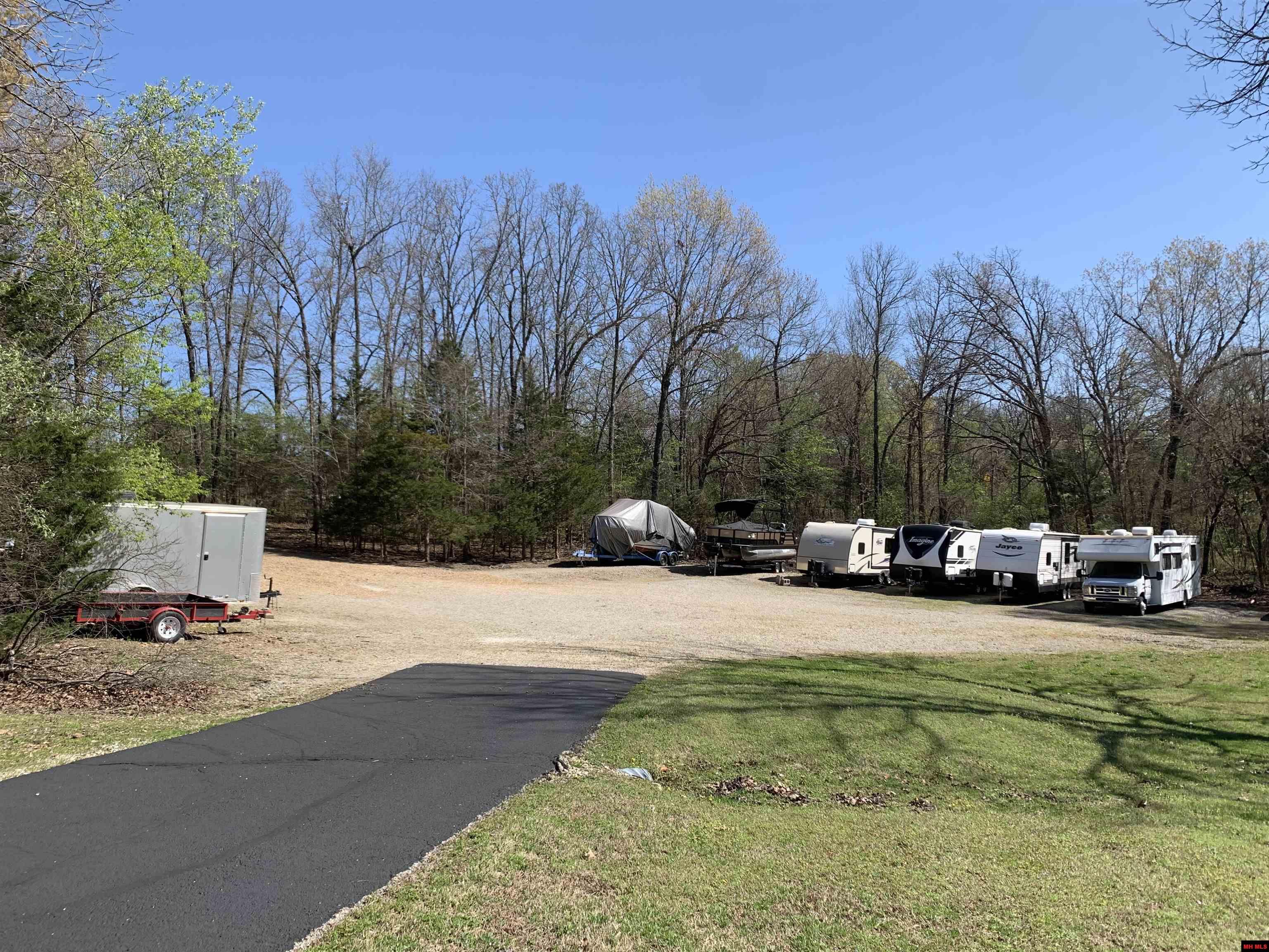 353 HIGH RIDGE CIRCLE Midway, AR 72651