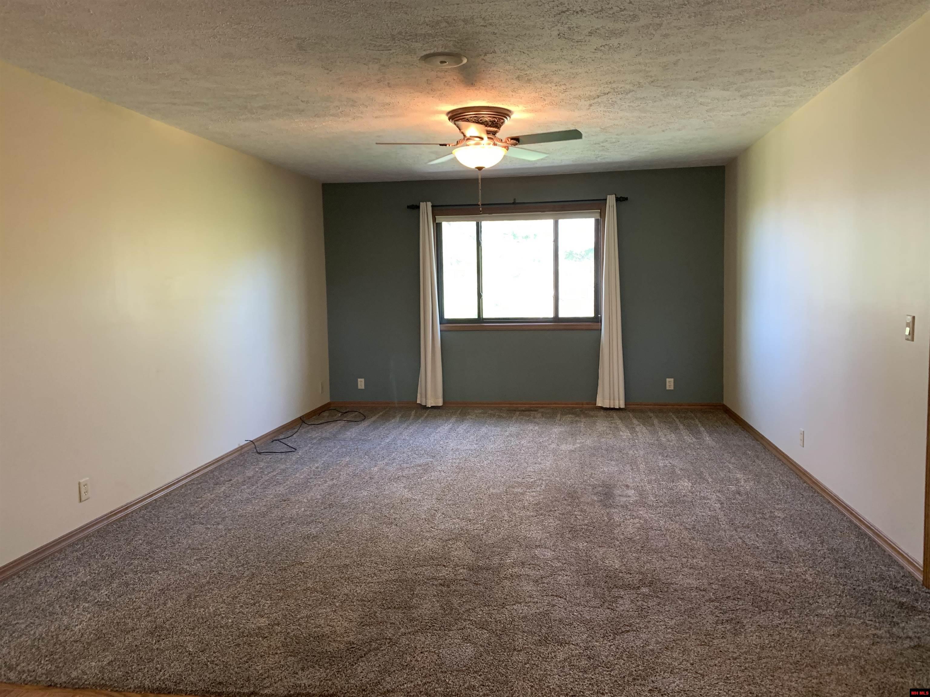 353 HIGH RIDGE CIRCLE Midway, AR 72651