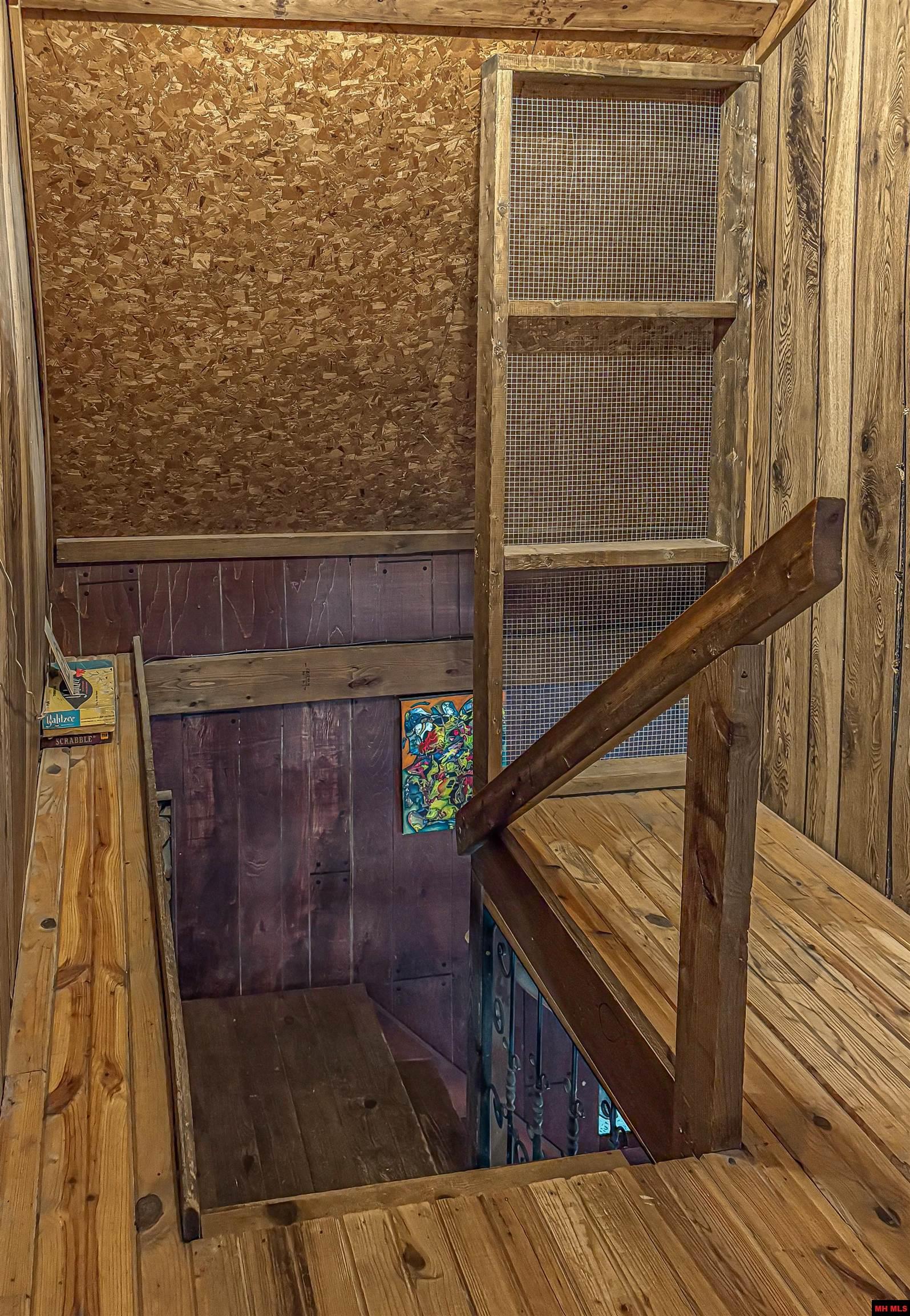 2114 E HWY 206 Yellville, AR 72687