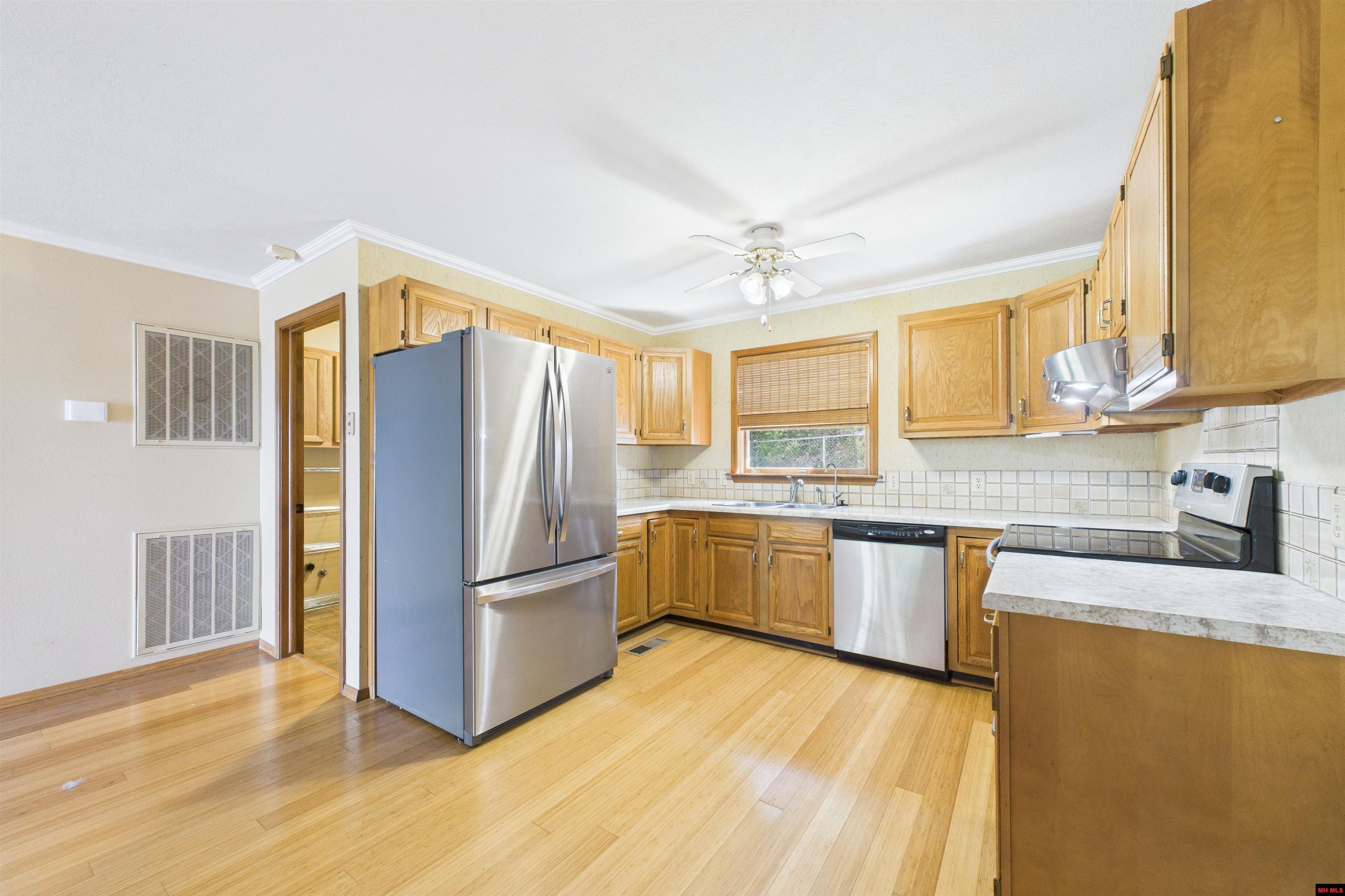 304 SYCAMORE SPRINGS TRAIL Mountain Home, AR