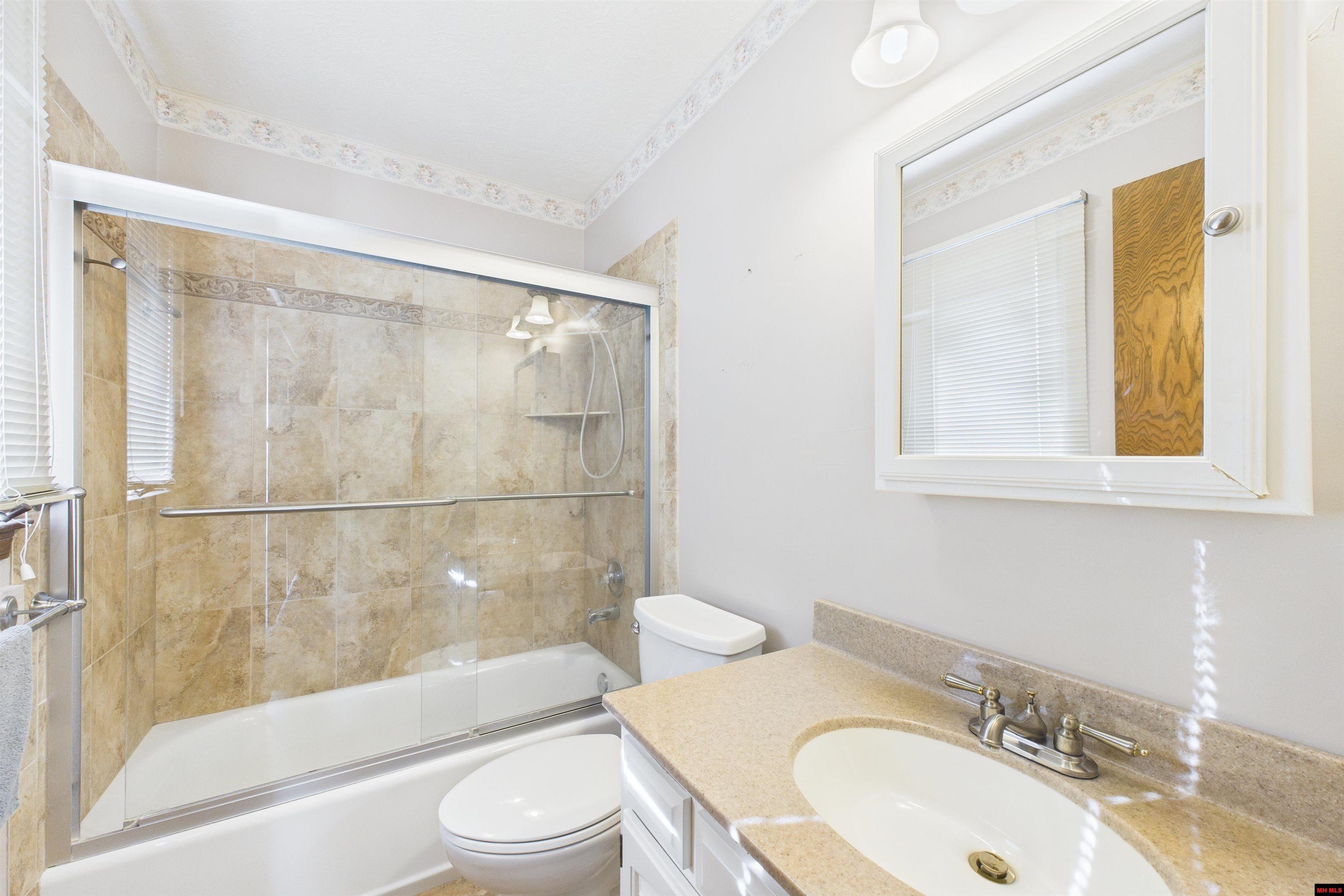 309 CHERRY LANE Mountain Home, AR 72653