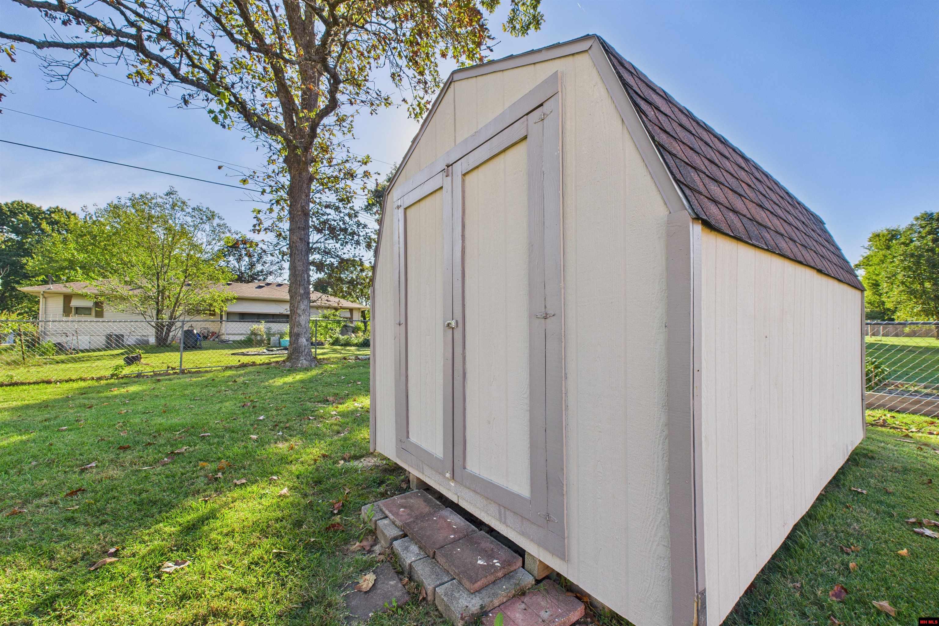 309 CHERRY LANE Mountain Home, AR 72653