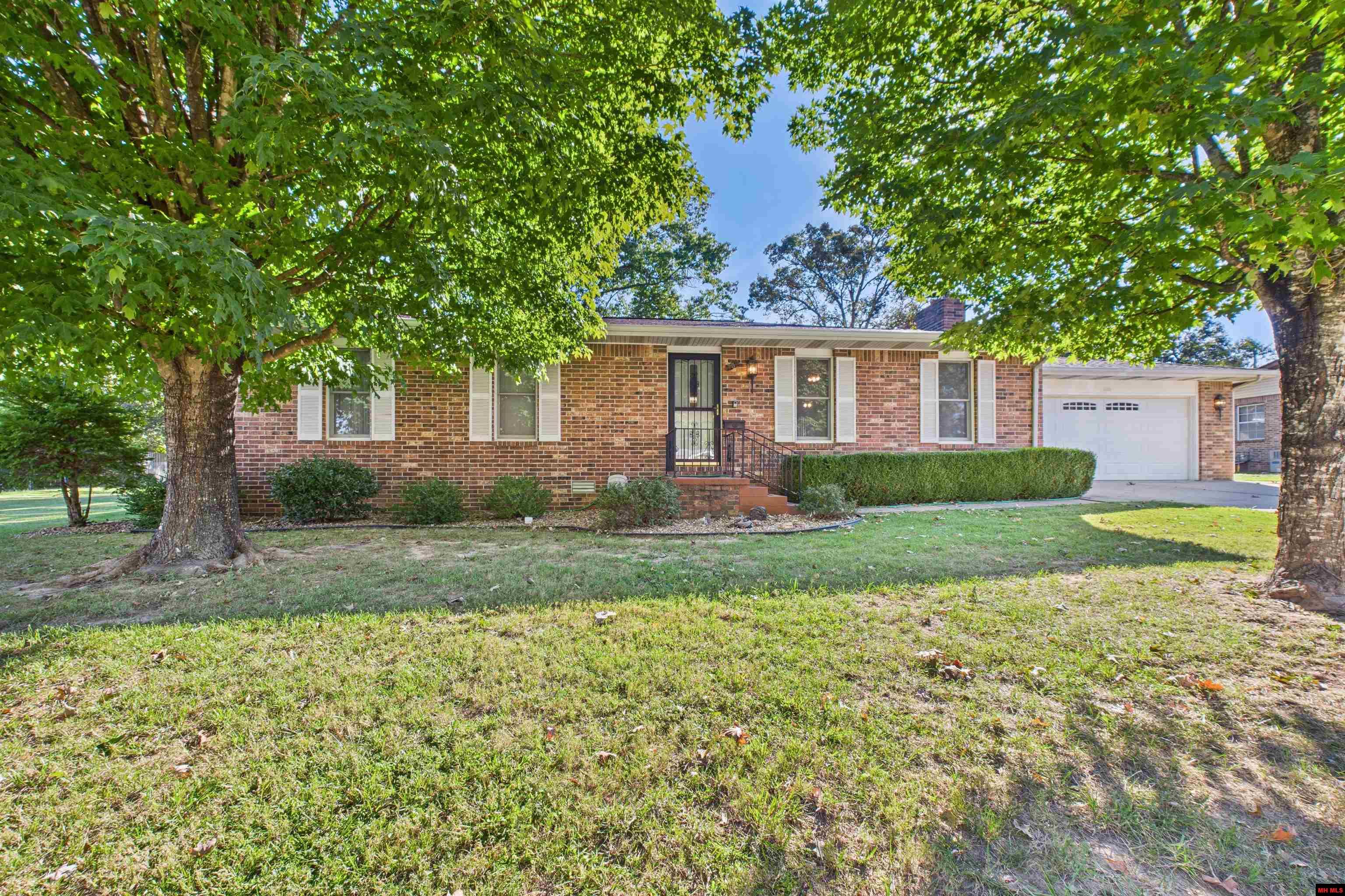 309 CHERRY LANE Mountain Home, AR 72653