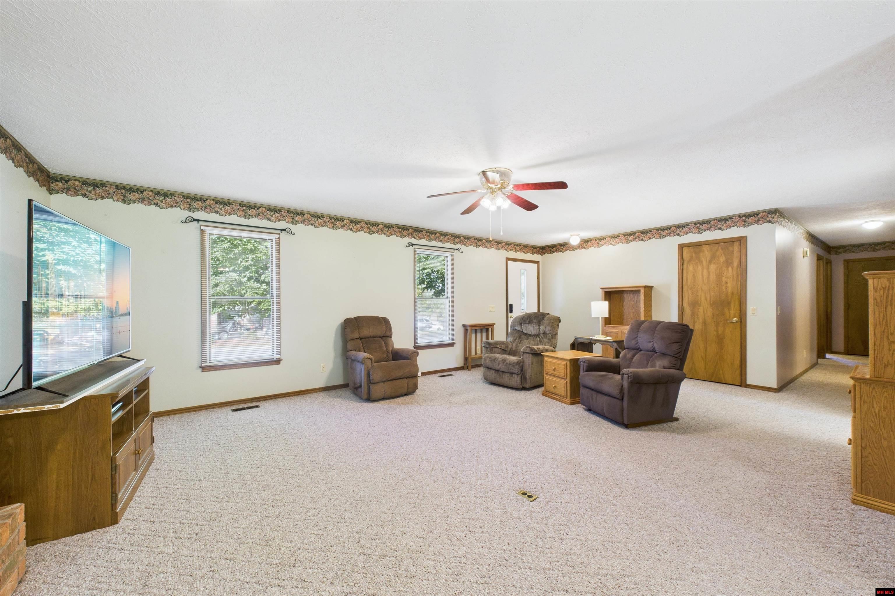 309 CHERRY LANE Mountain Home, AR 72653