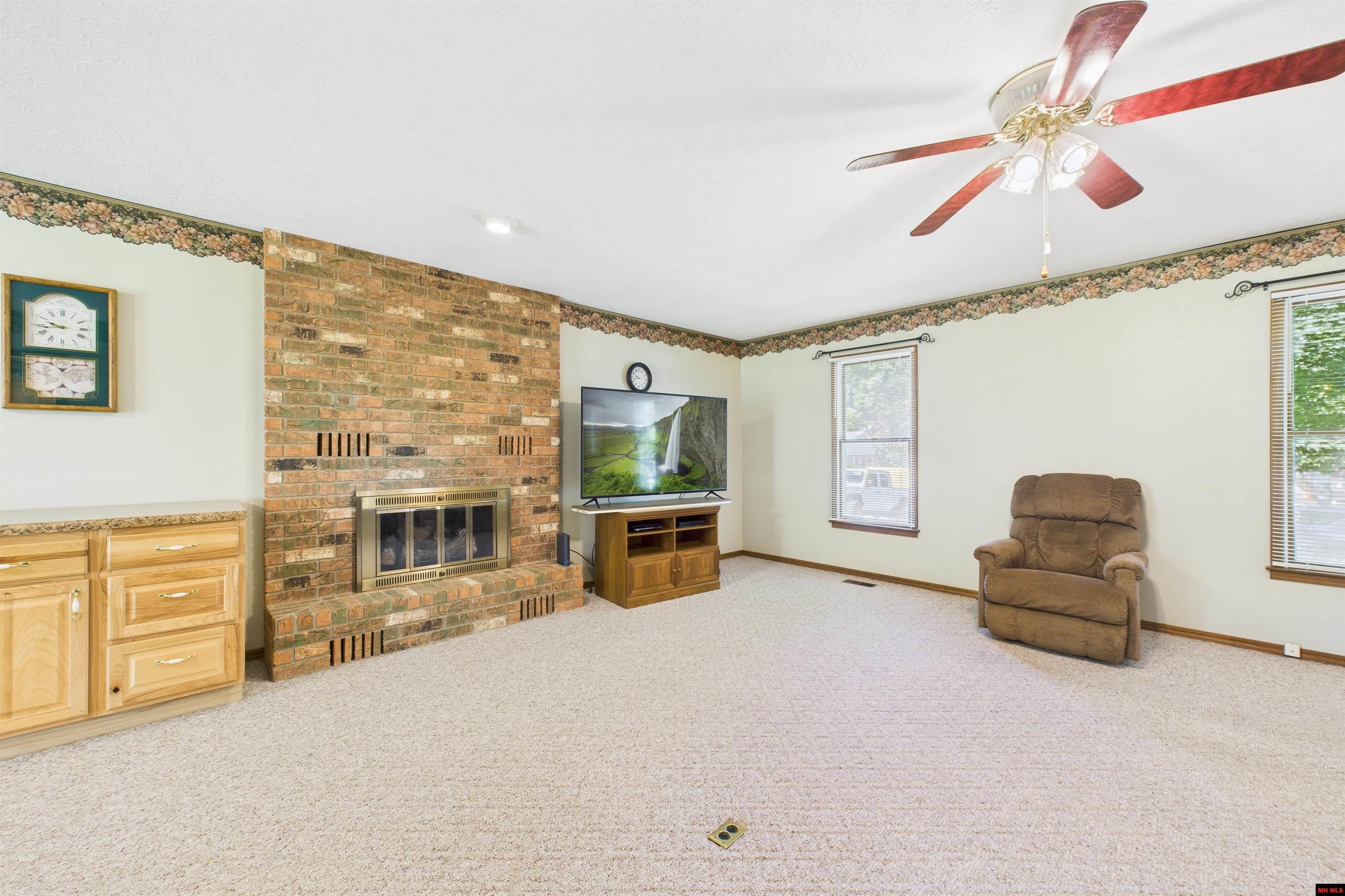 309 CHERRY LANE Mountain Home, AR 72653