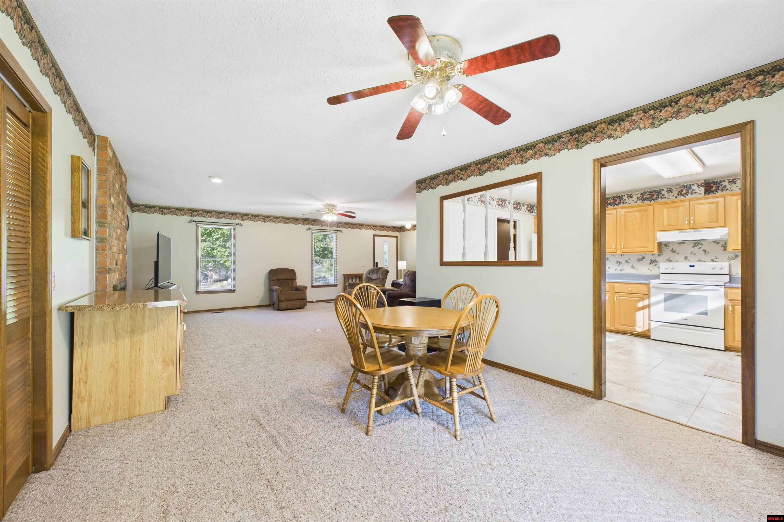 309 CHERRY LANE Mountain Home, AR 72653