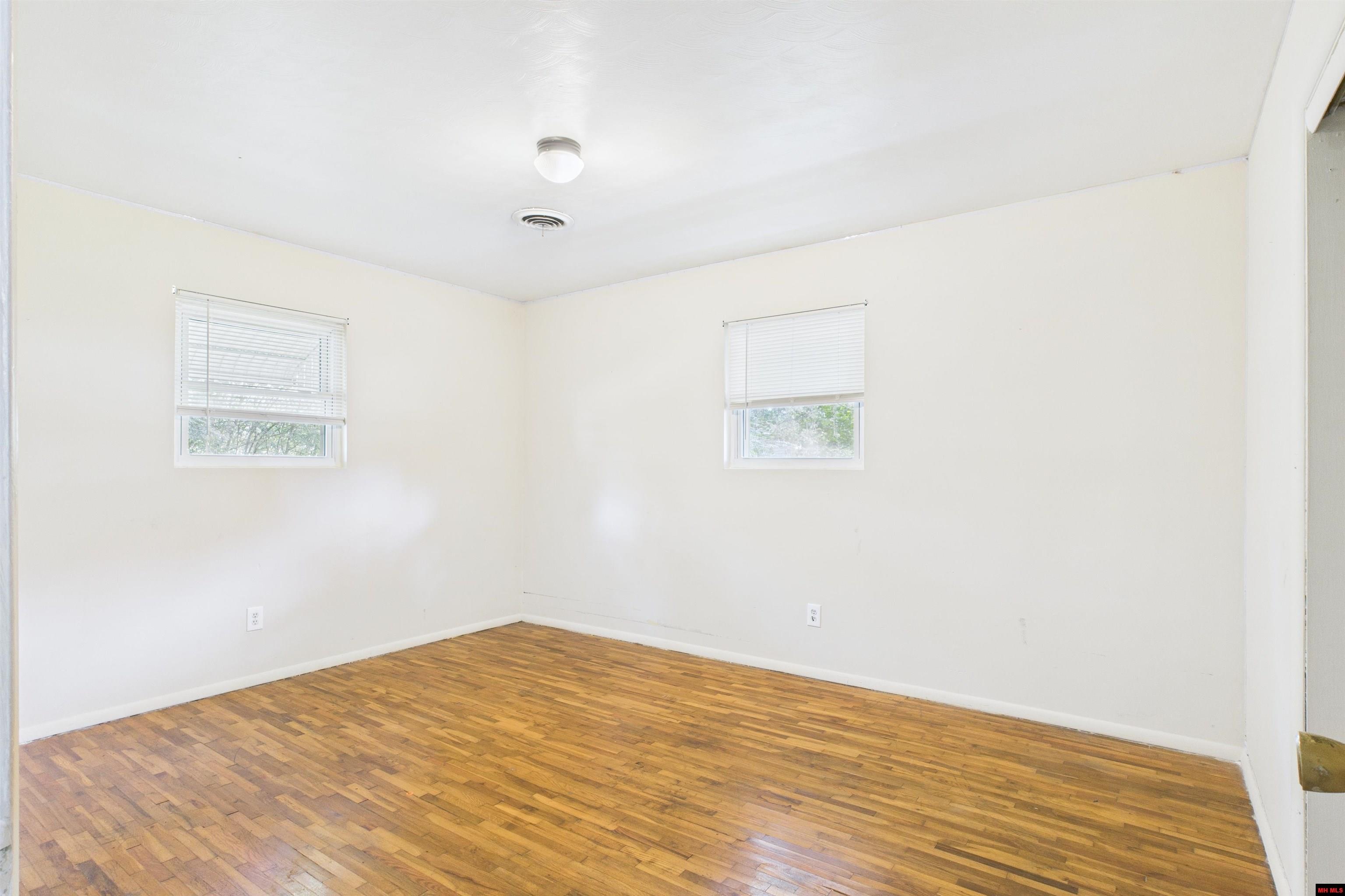 1206 MAPLE STREET Mountain Home, AR 72653